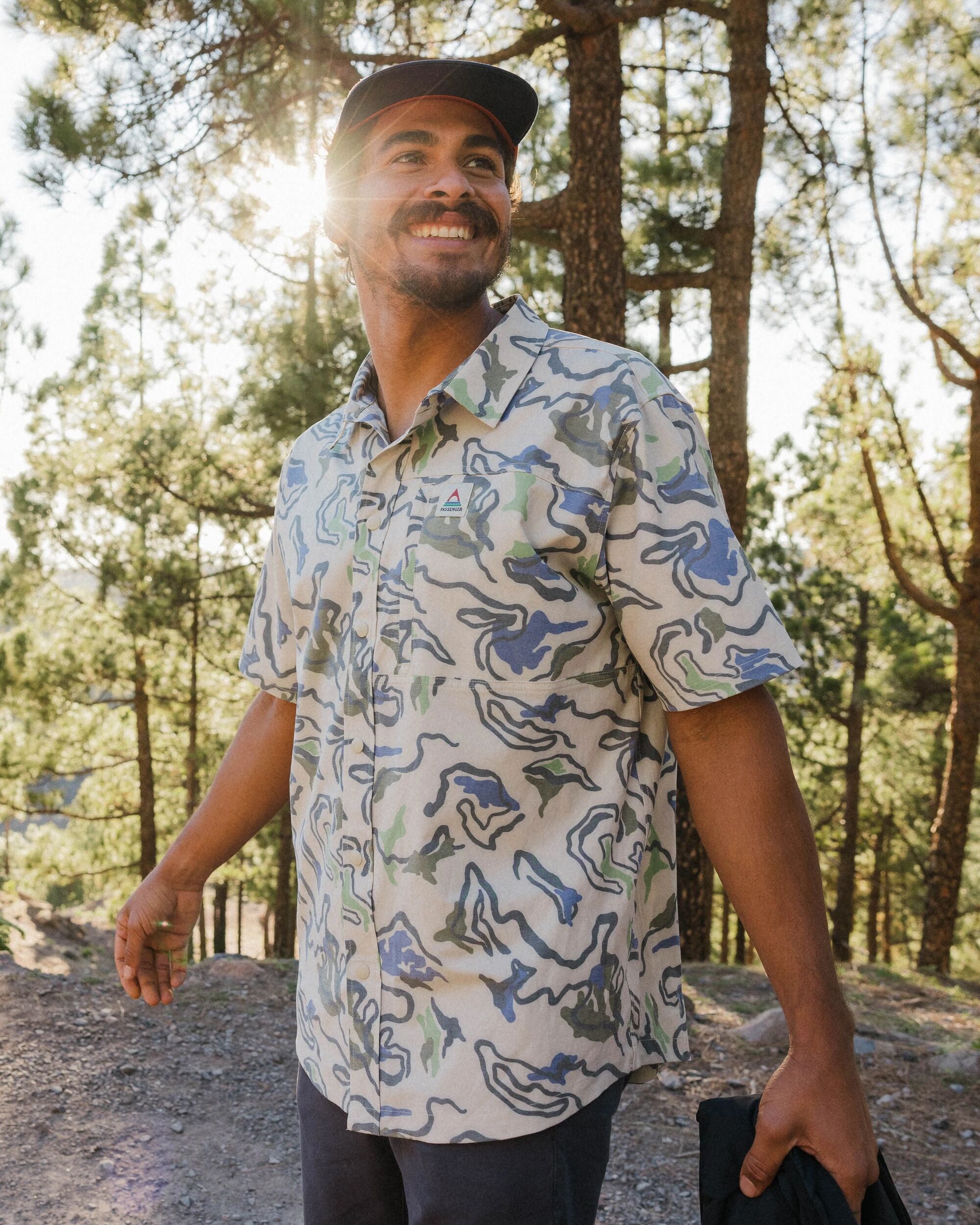 Traveller Short Sleeve Stretch Shirt - Abstract Strata Green - Lifestyle