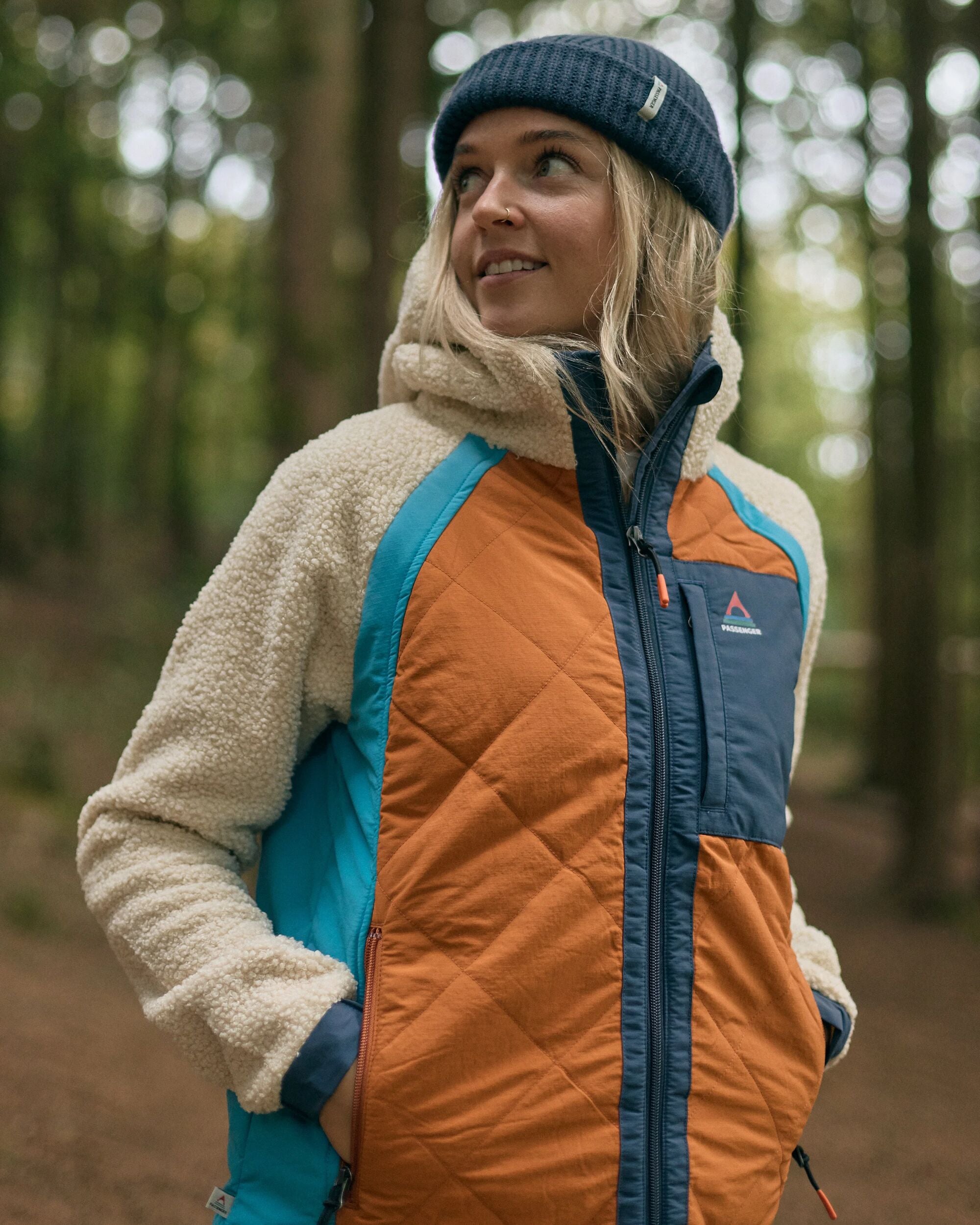 Lara Quilted Jacket - Oat/Sunset Orange - Lifestyle