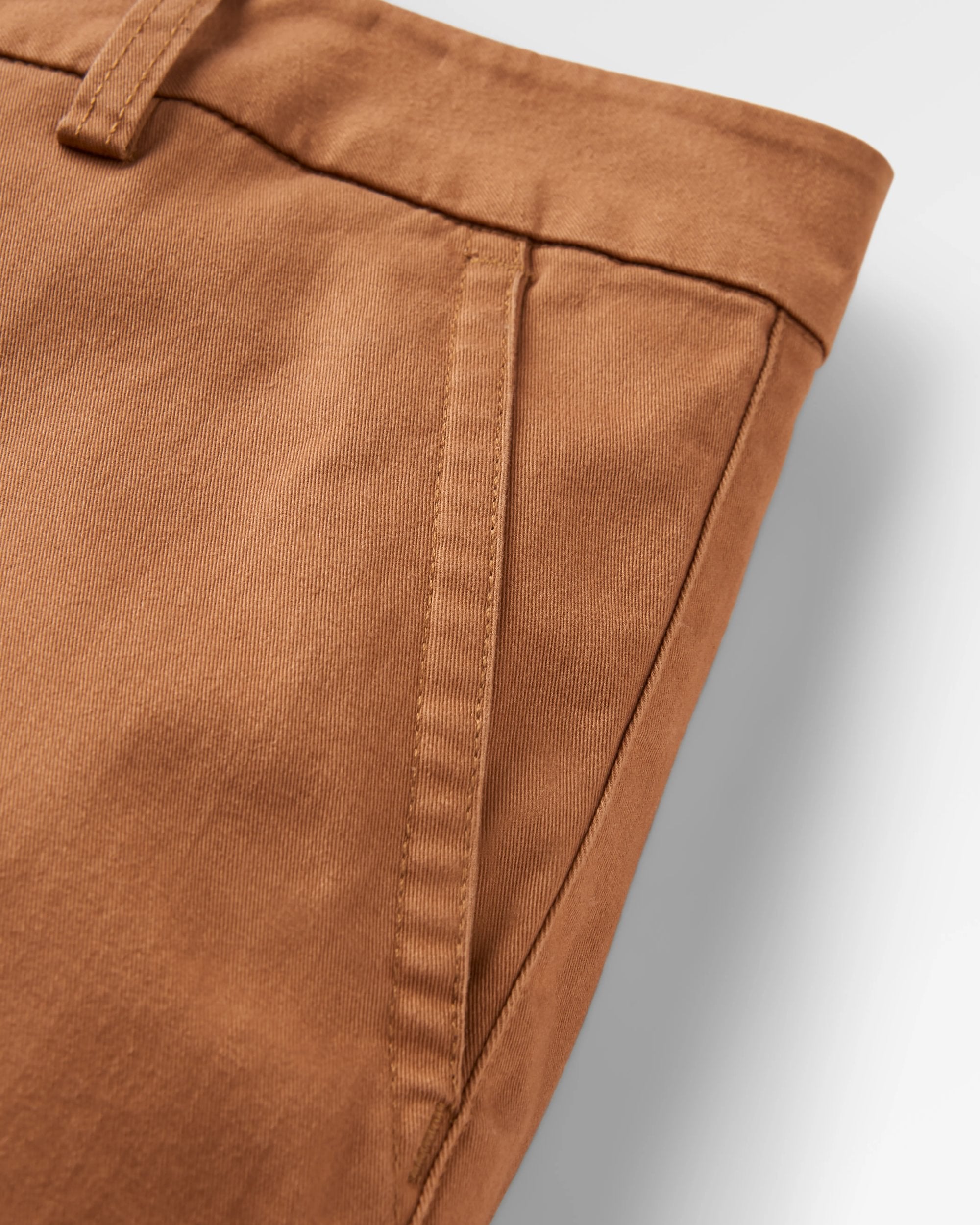 365 Organic Cotton Short - Toffee - Flatlay