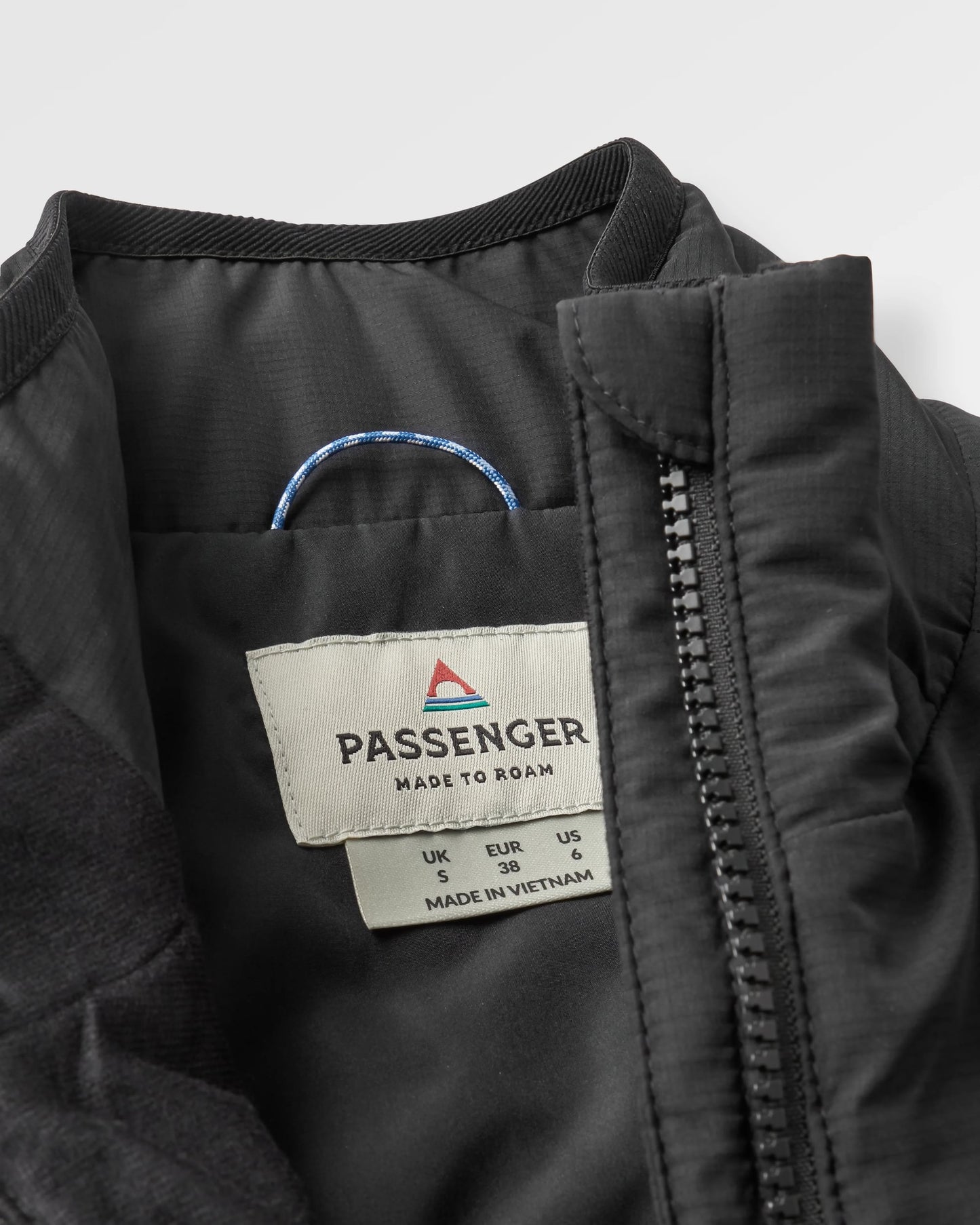 Shasta Lightweight Recycled Thermore® Insulated Vest - Black - Flatlay