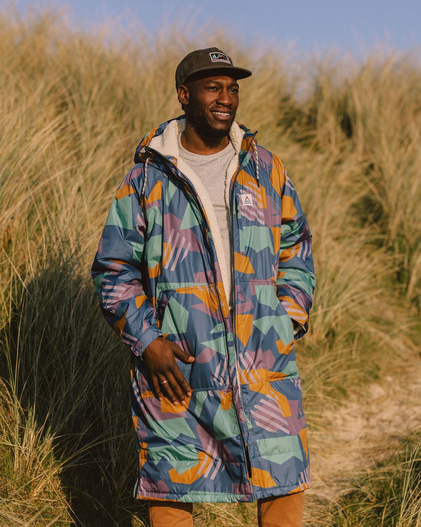 MensWaves Recycled Sherpa Lined Changing Robe - Deep Blue Camo Pattern - Lifestyle