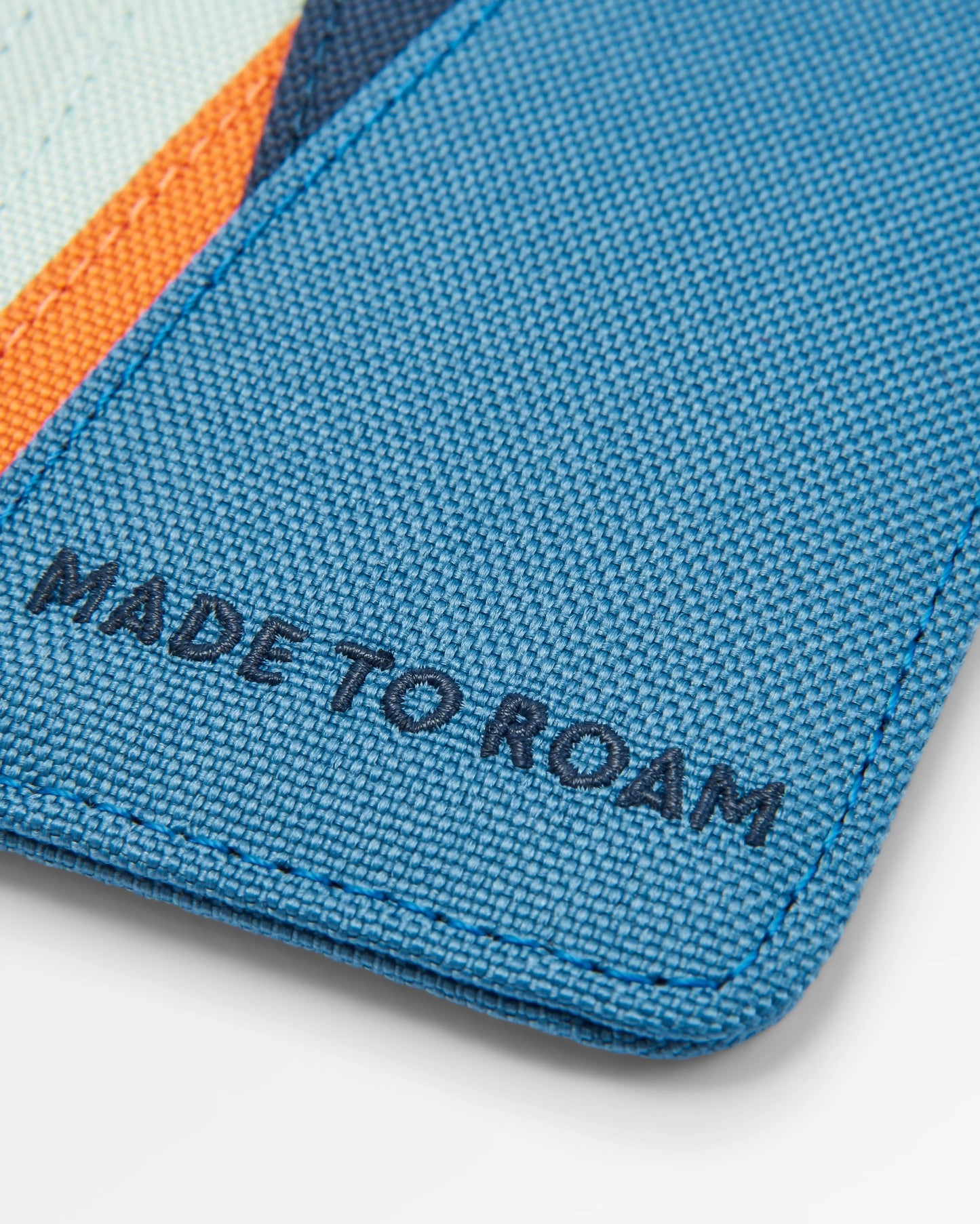 Mountain Recycled Card Holder - Rich Navy/Surf Spray/Moonlight Blue