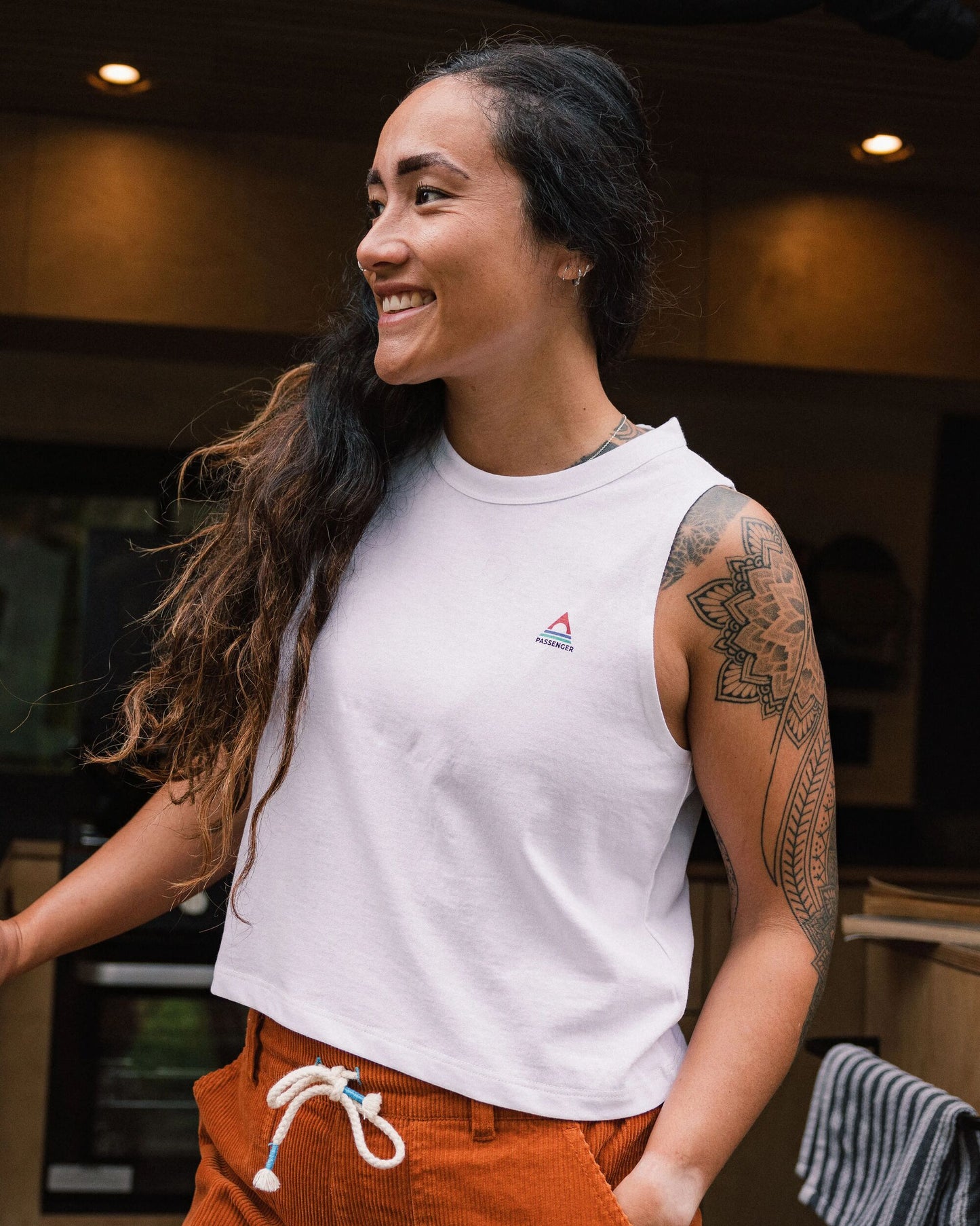 Classic Recycled Cotton Vest - White - Lifestyle