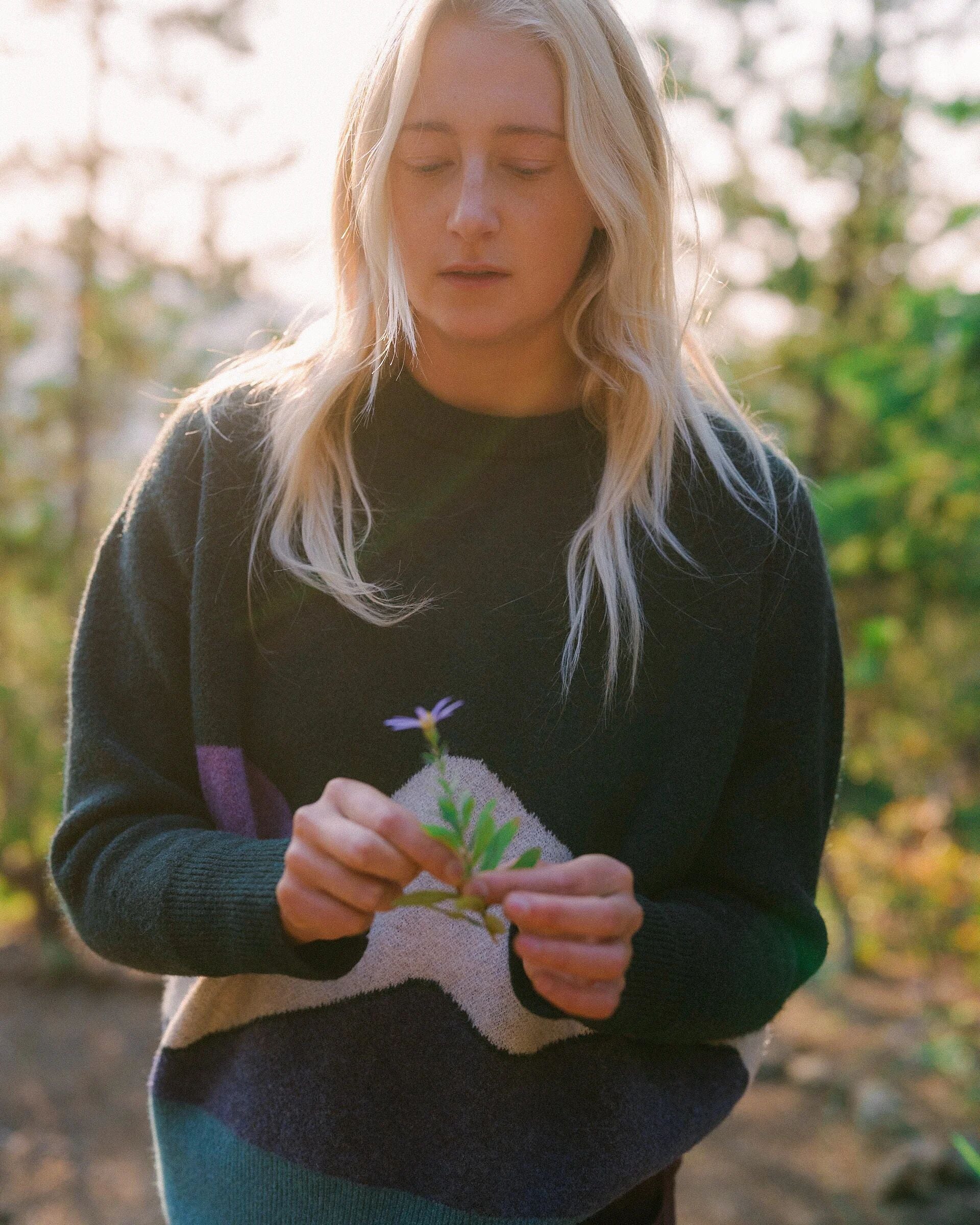 Vista Recycled Knitted Jumper - Rain Forest - Lifestyle