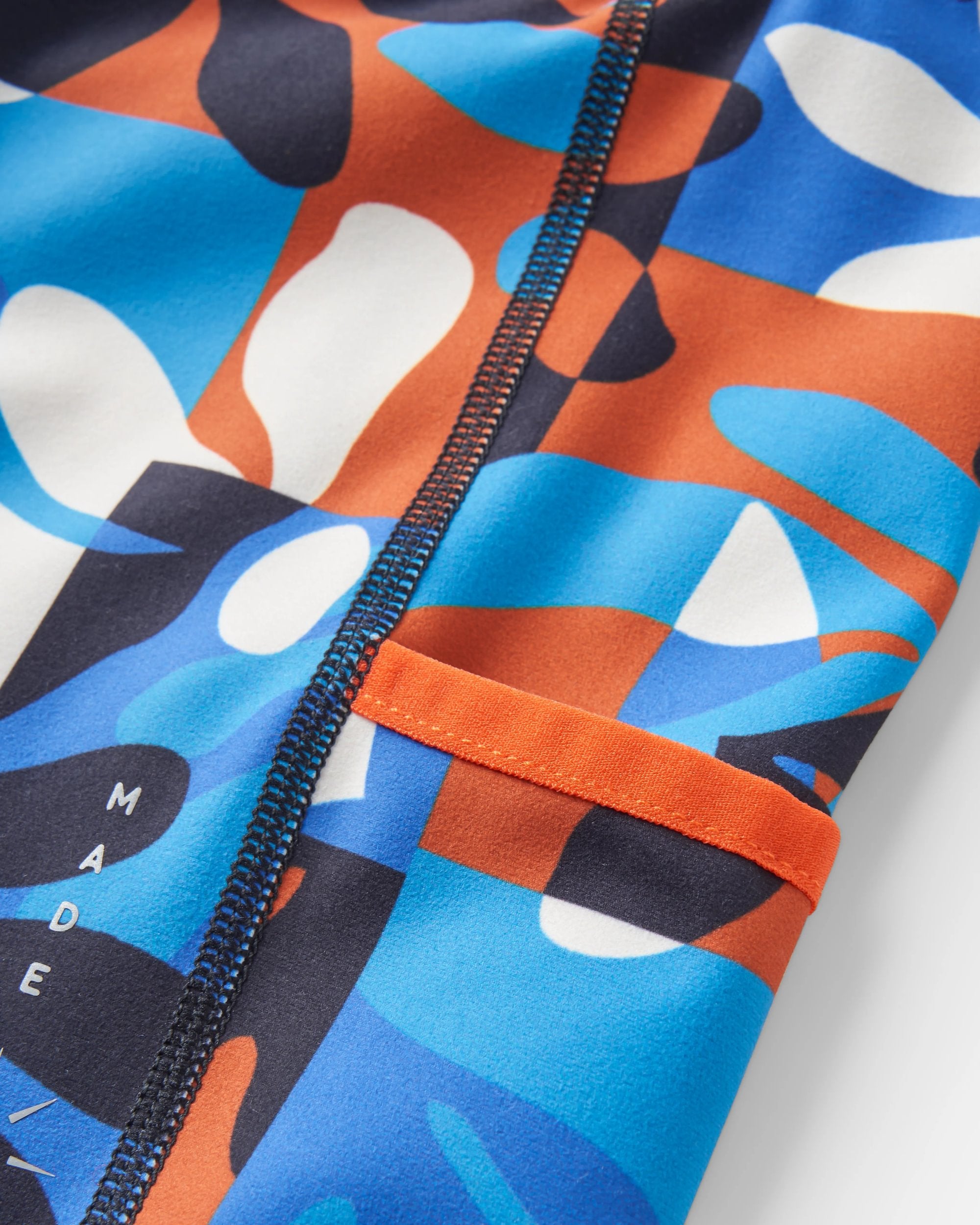 Mantra Recycled Active Short - Mountain Foliage Blue - Flatlay