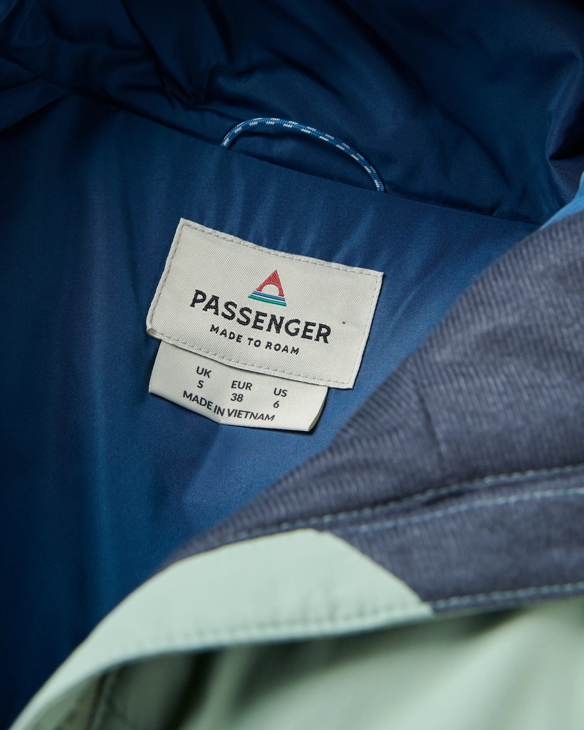 Shasta Lightweight Recycled Thermore® Insulated Jacket - Pistachio - Flatlay