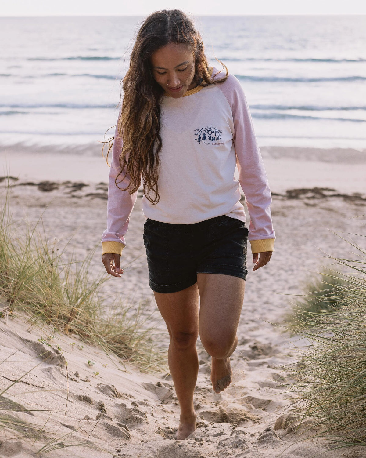 Riser Recycled Cotton LS T-Shirt - Birch - Lifestyle