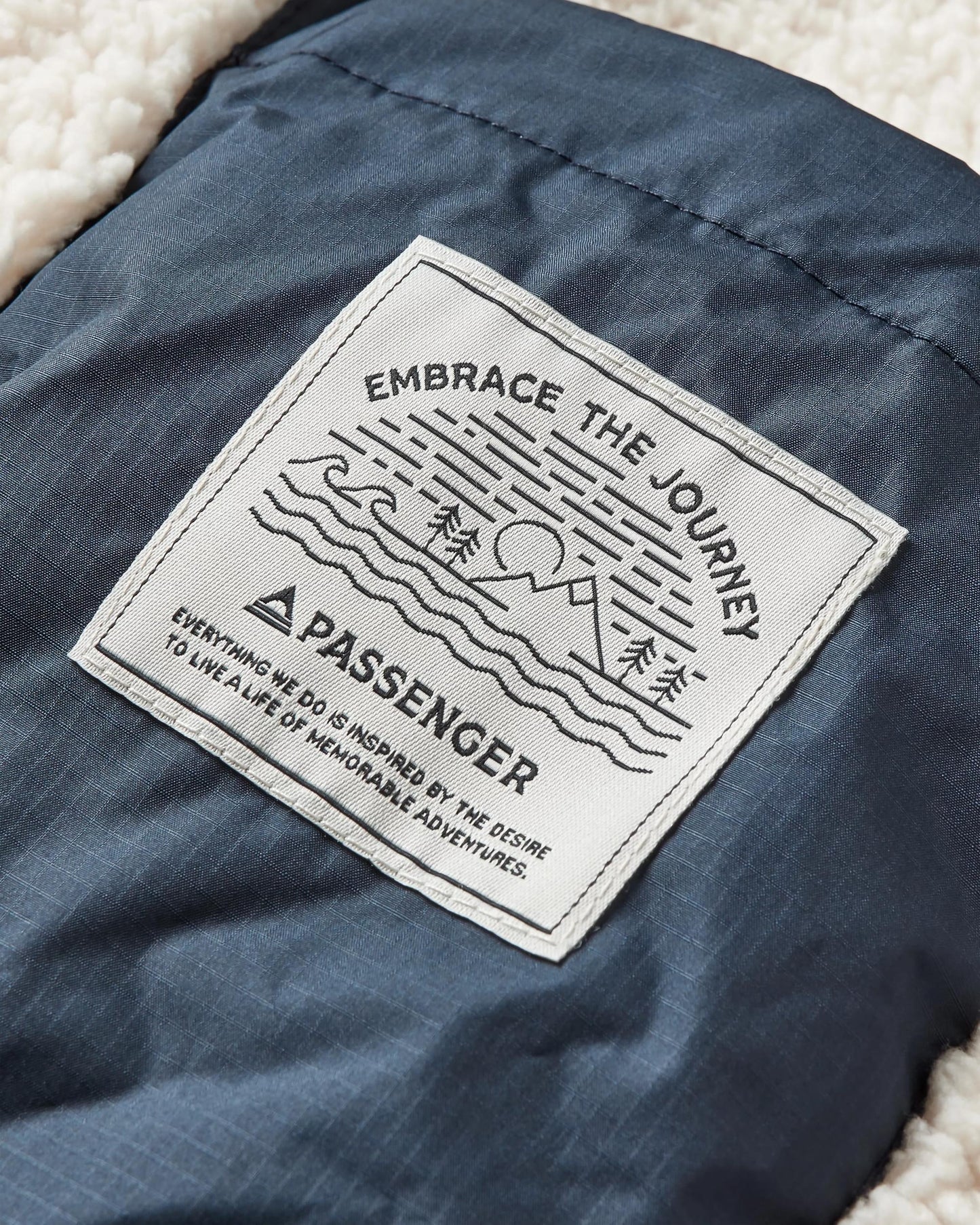 Waves Recycled Sherpa Lined Changing Robe - Scenic Navy