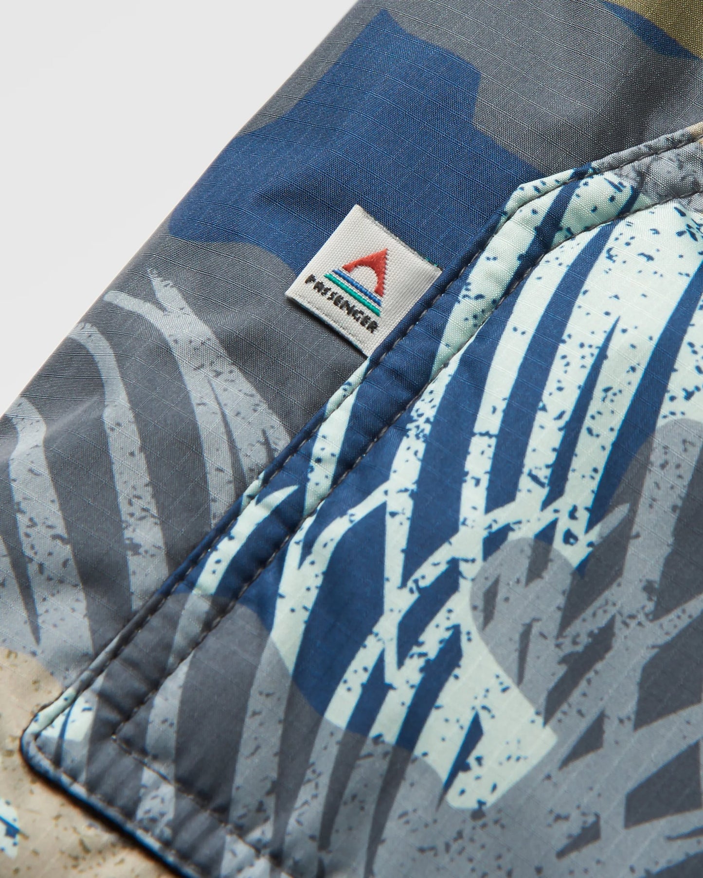 Waves Recycled Sherpa Lined Changing Robe - Palm Camo Apricot