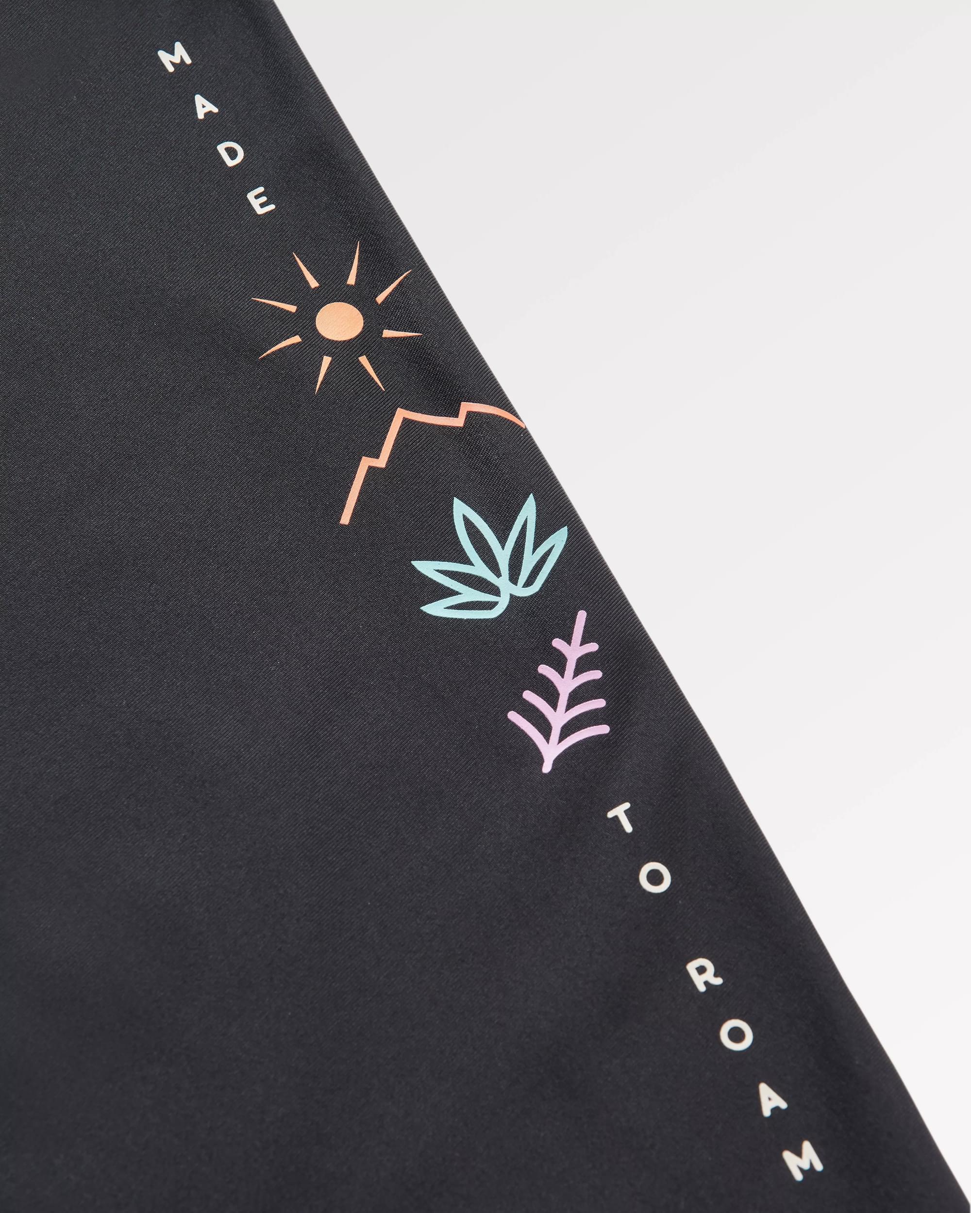 Hatha Recycled Active Top - Black - Flatlay