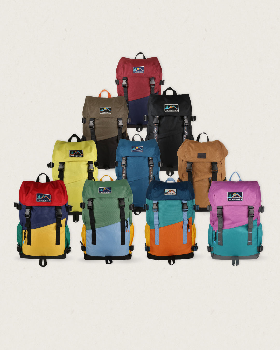 Boondocker Recycled 26L Backpack - Black/Khaki