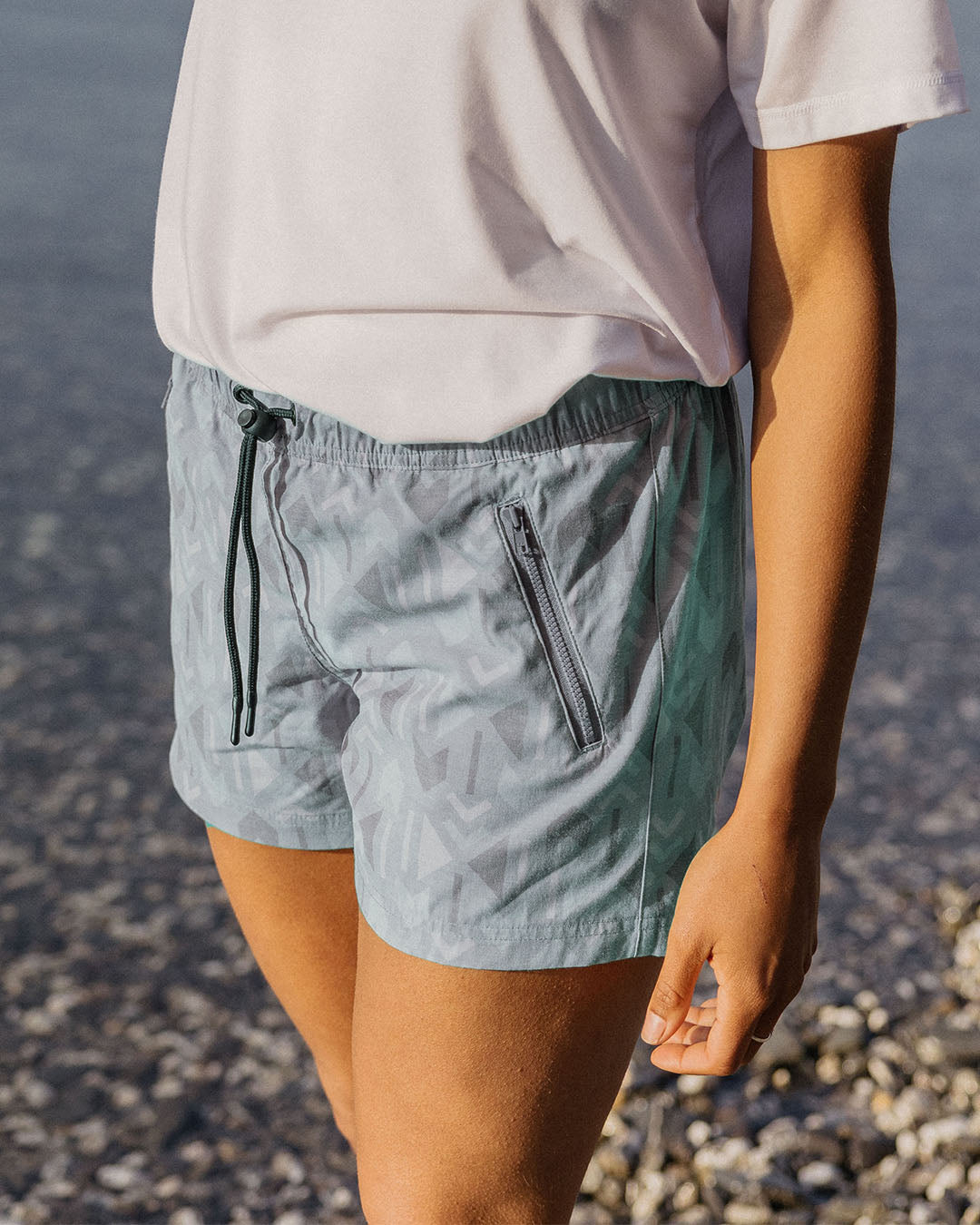 Way Out Organic Cotton All Purpose Short - Pistachio Ore Pattern