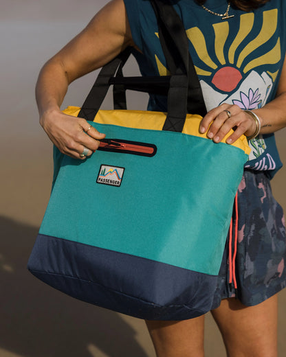 Womens_Tote Recycled Cooler Bag - Multi Primary