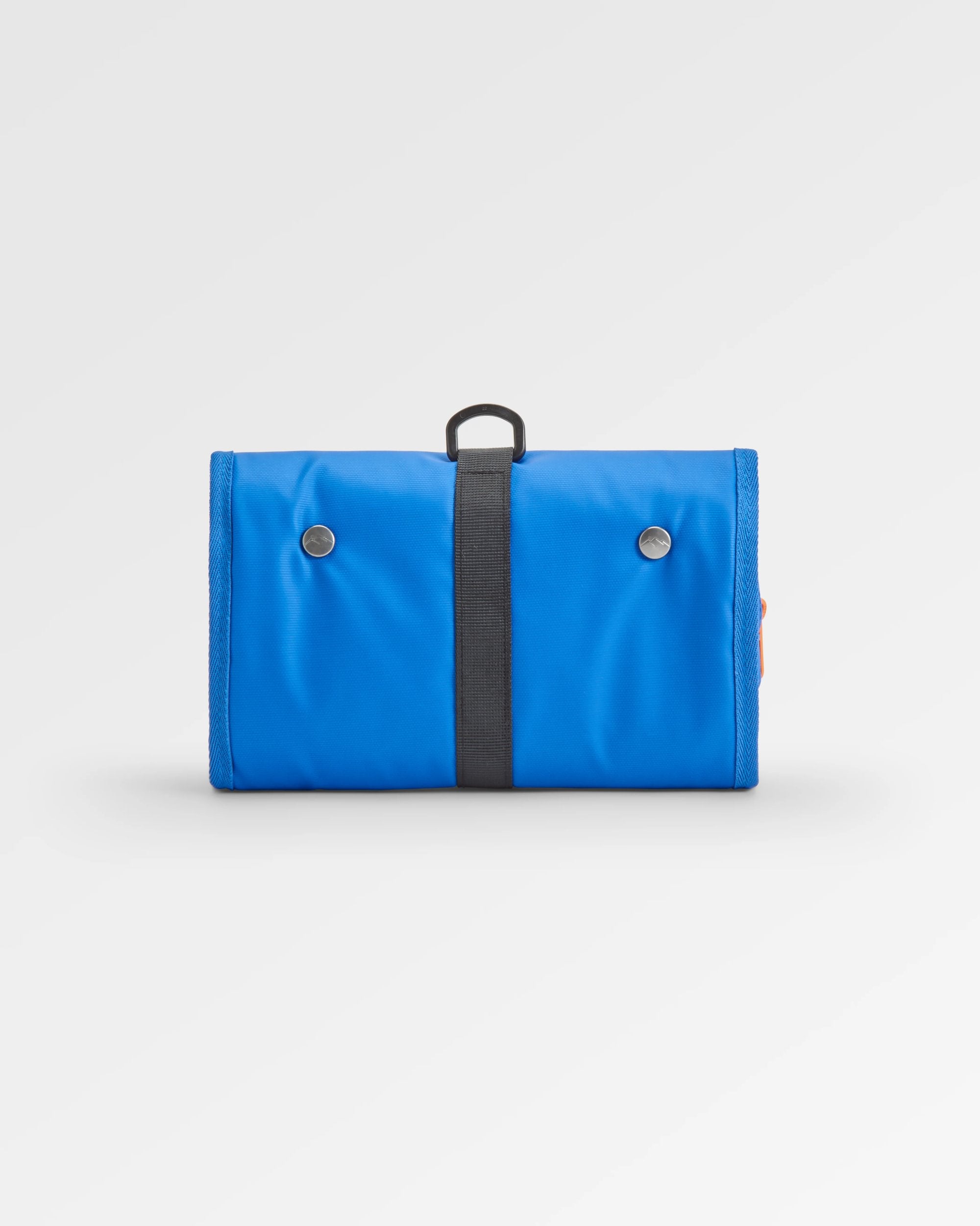 Drop Recycled Wash Kit - Azure Blue - Flatlay