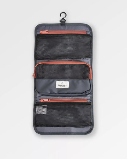 Drop Recycled Wash Kit - Charcoal - Flatlay