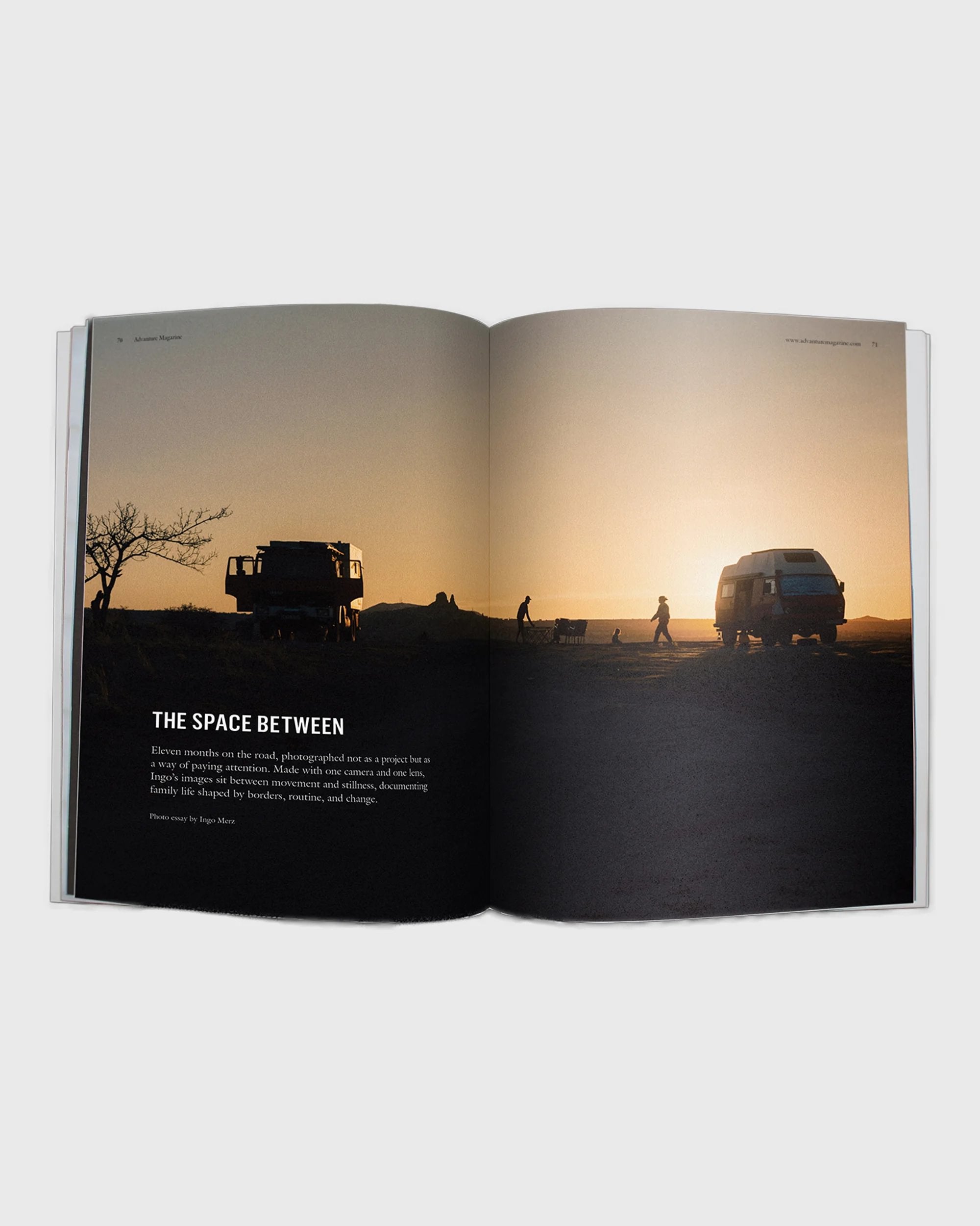 Advanture Magazine Issue 15 - Flatlay