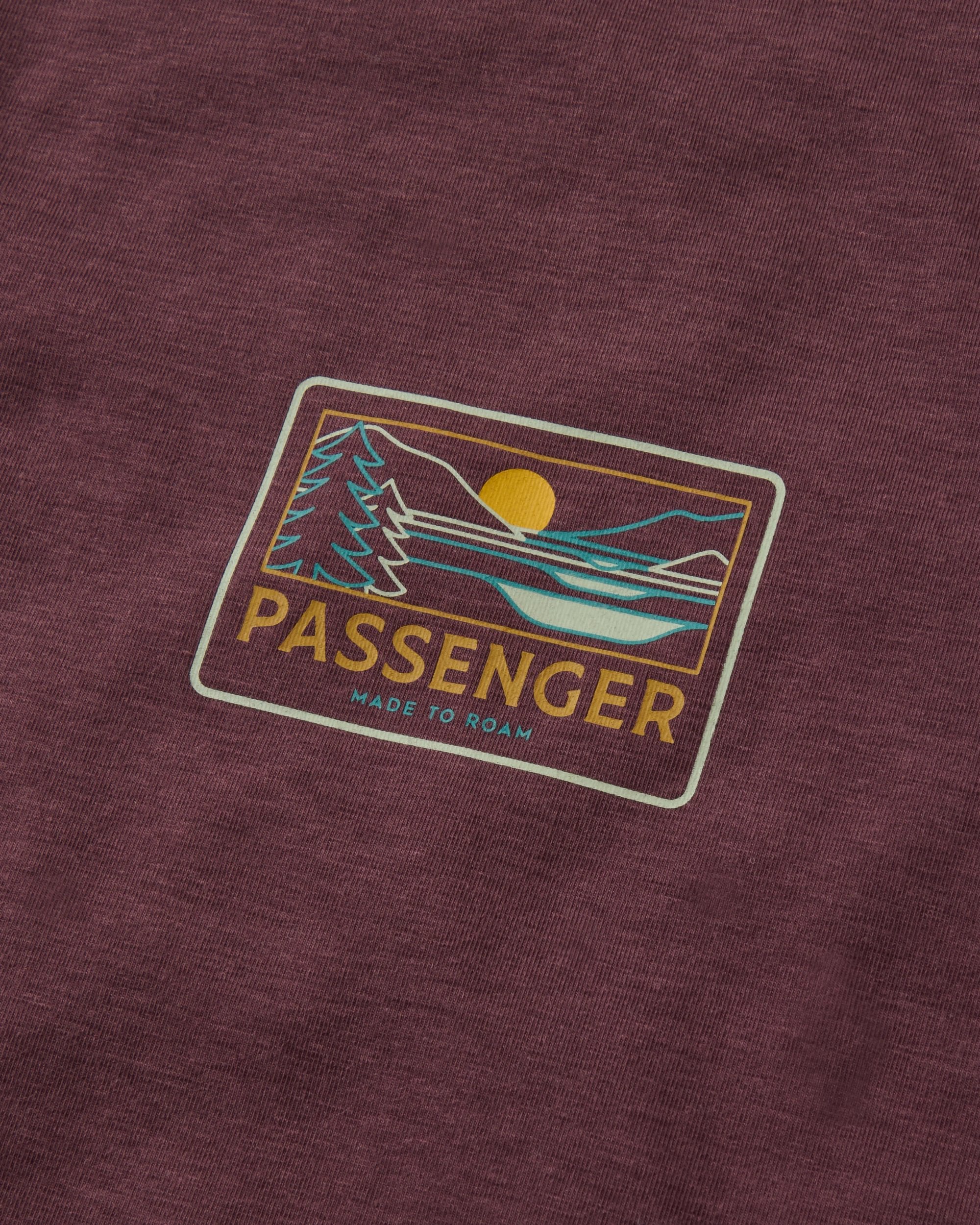 Roamer Men's Drirelease® Active T-Shirt - Brambleberry - Flatlay