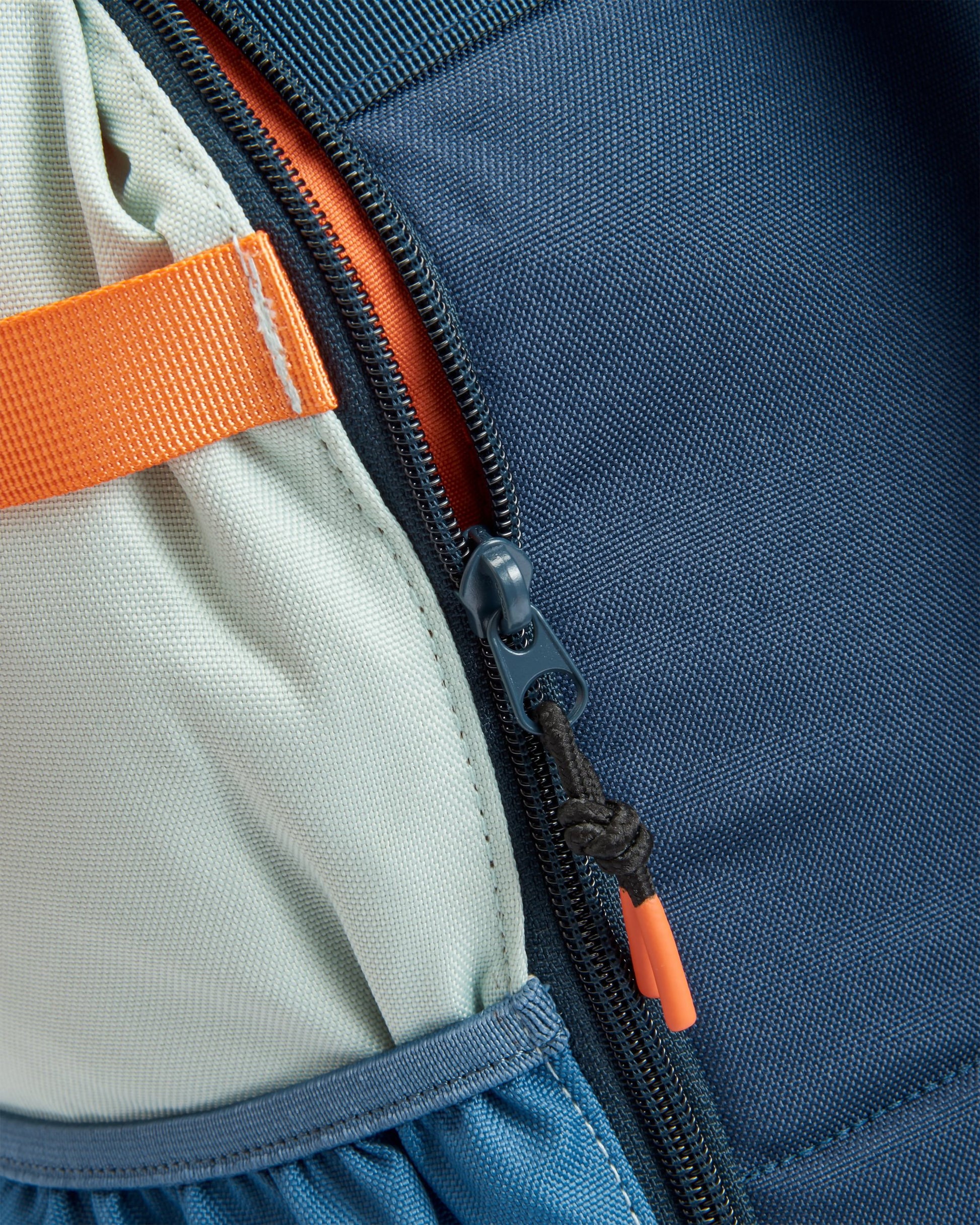 Boondocker Recycled 32L Backpack - Rich Navy/Surf Spray/Moonlight Blue
