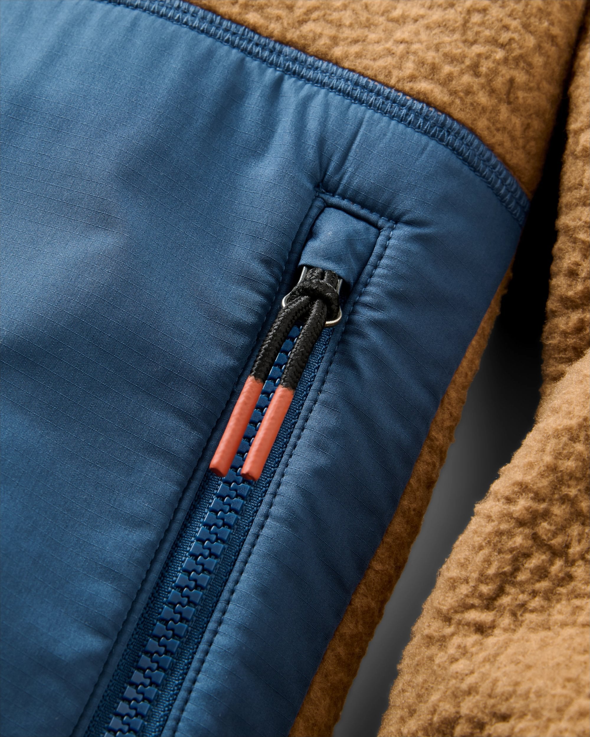 Offgrid Sherpa Crew Fleece - Caramel Brown - Flatlay