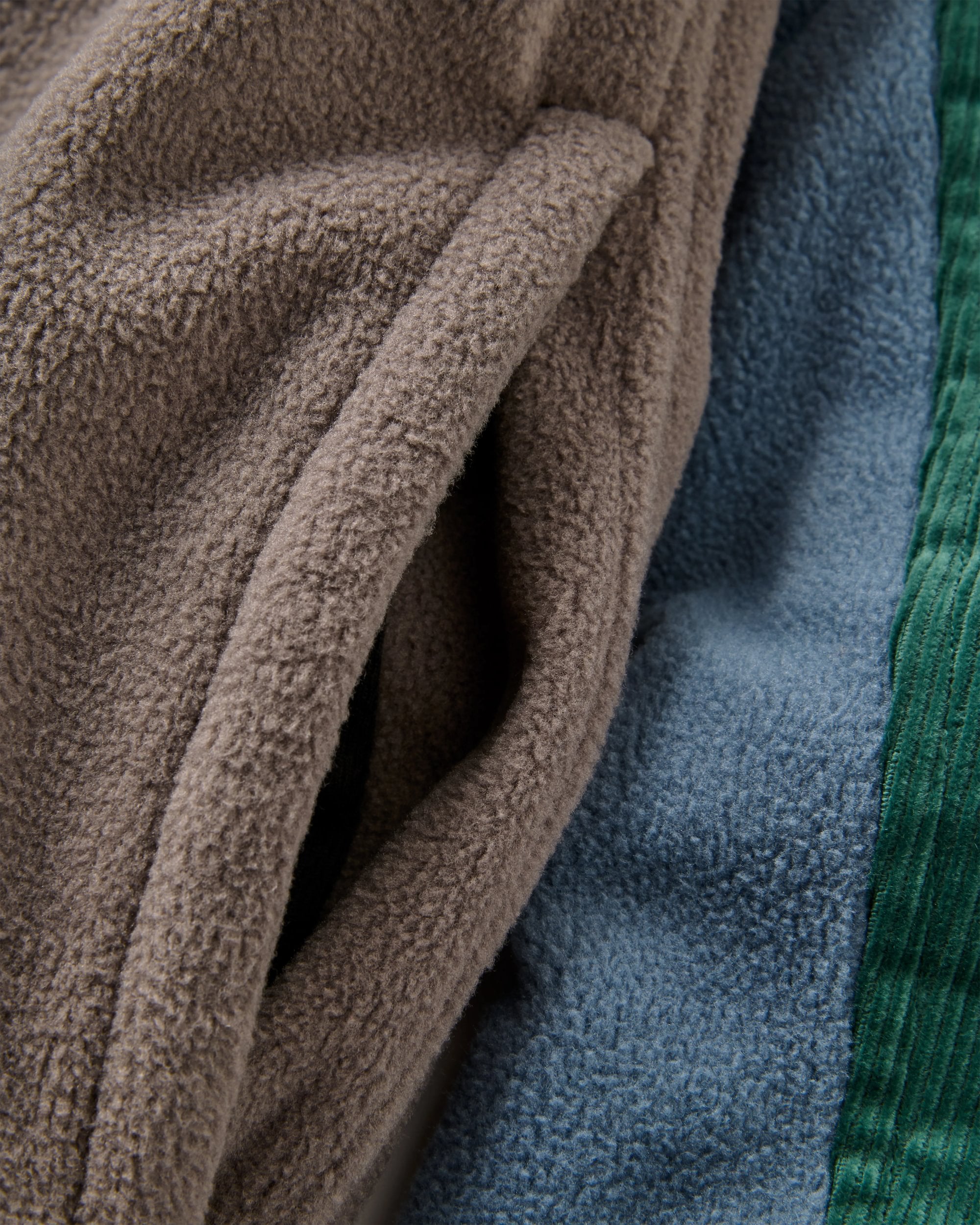 Set Off Corduroy Fleece - Deep Ocean/Slate Grey - Flatlay