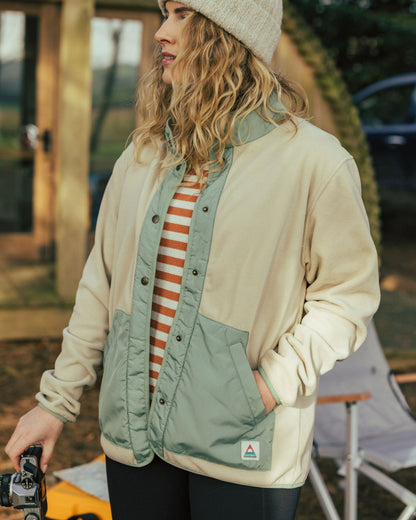 Navegado Recycled Polar Fleece - Oatmeal - Lifestyle