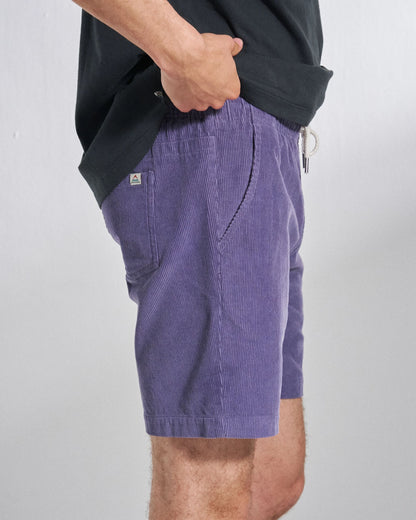 Drifter Cord Short - Heather - Studio Model