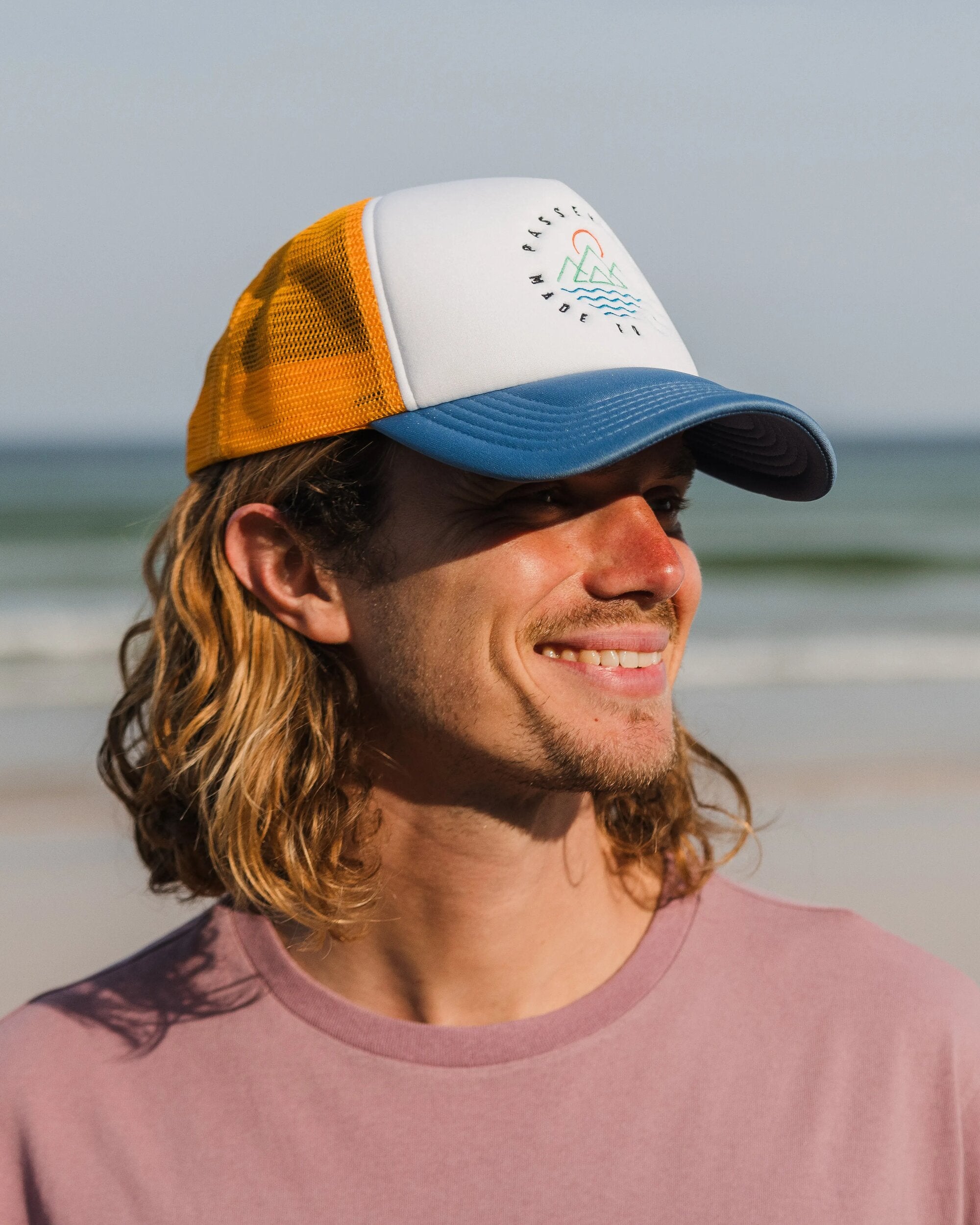Escapism Trucker Cap - Mustard Yellow/Moonlight Blue - Lifestyle - Male