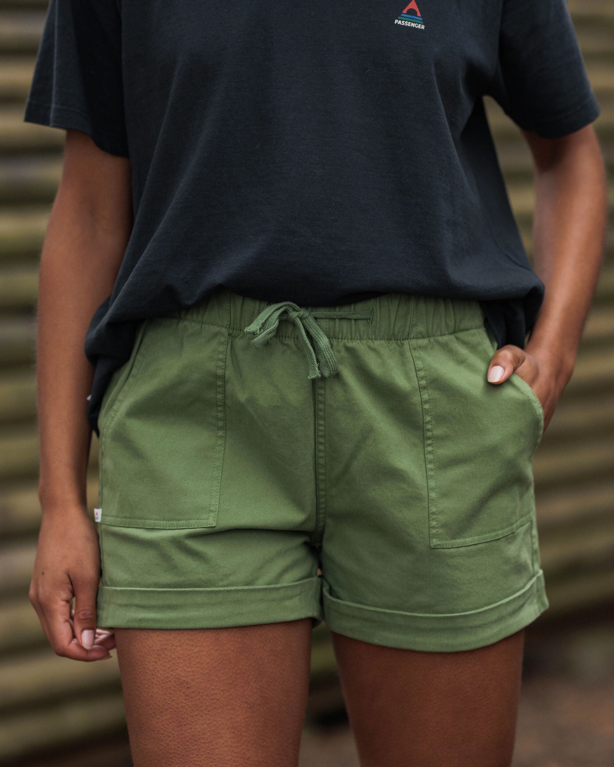 Carriso Organic Cotton Short - Vineyard Green - Lifestyle