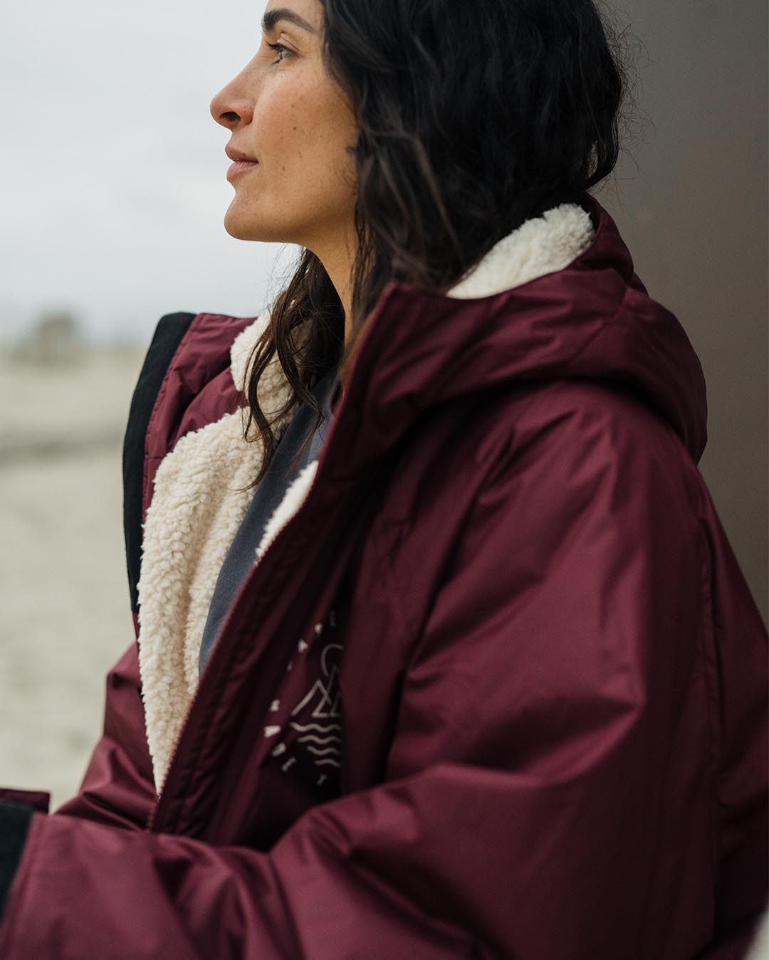 Womens_Escapism Recycled Sherpa Lined Changing Robe - Wine