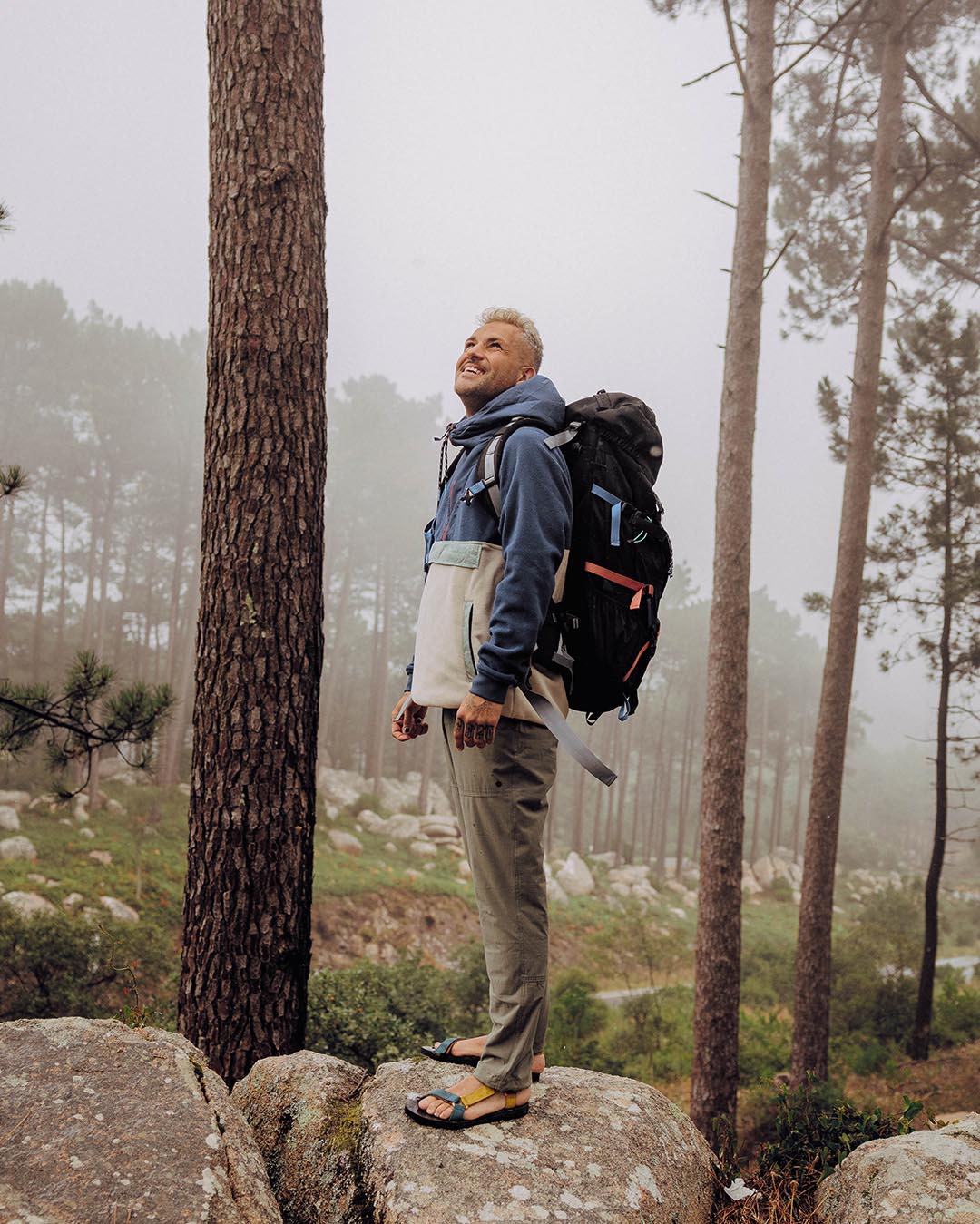 Wayfarer Recycled 65L Backpack - Black - Lifestyle - Male