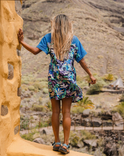 Sono Linen Beach Dress - Mountain Foliage Purple - Lifestyle