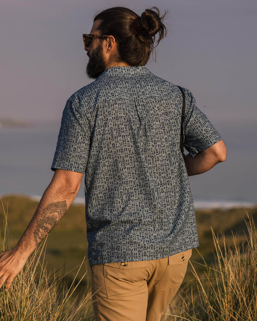 Cove Organic Cotton Short Sleeve Shirt - Blue Mini Geo - Lifestyle