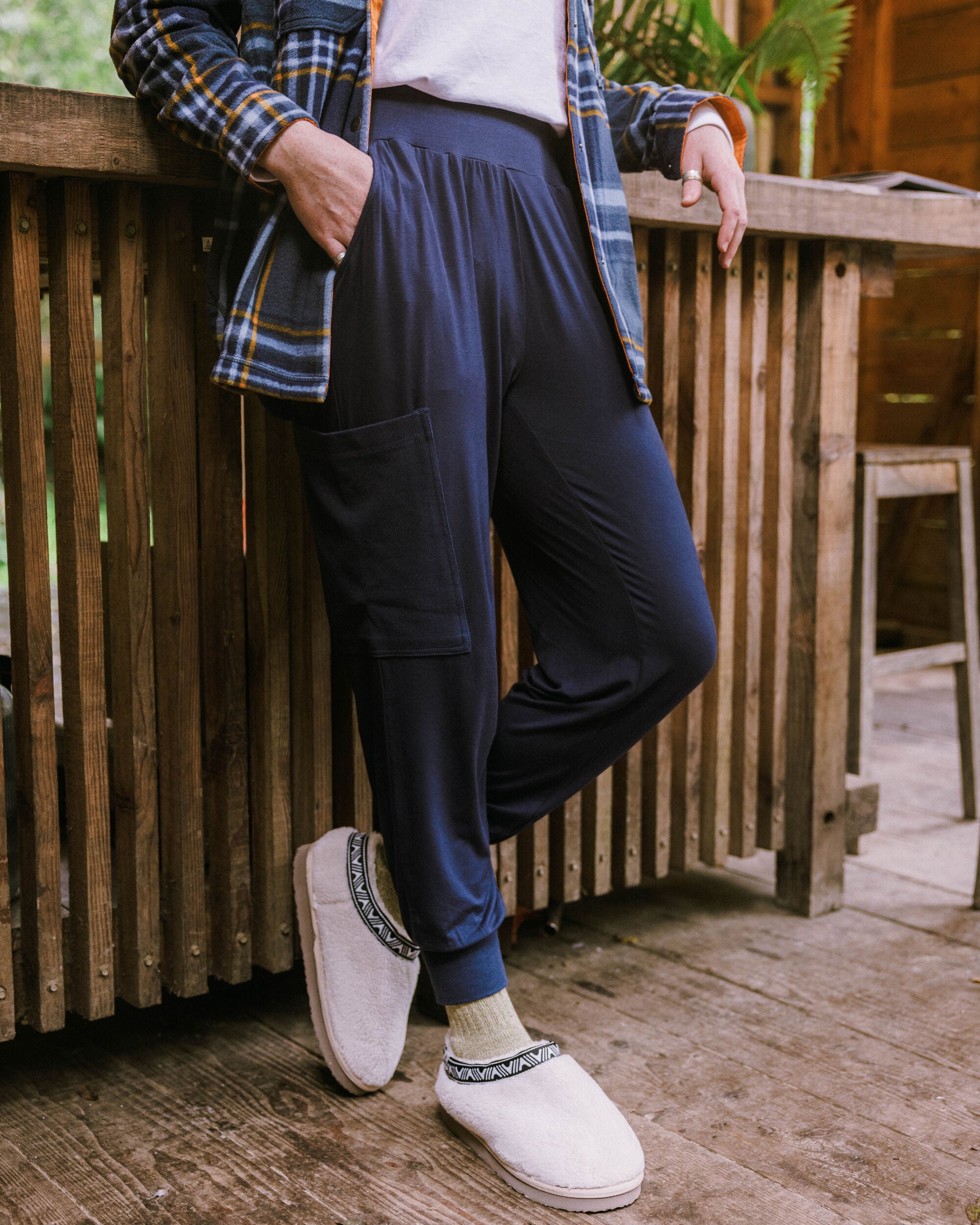 Day Dream Recycled Trouser 2.0 - Rich Navy - Lifestyle