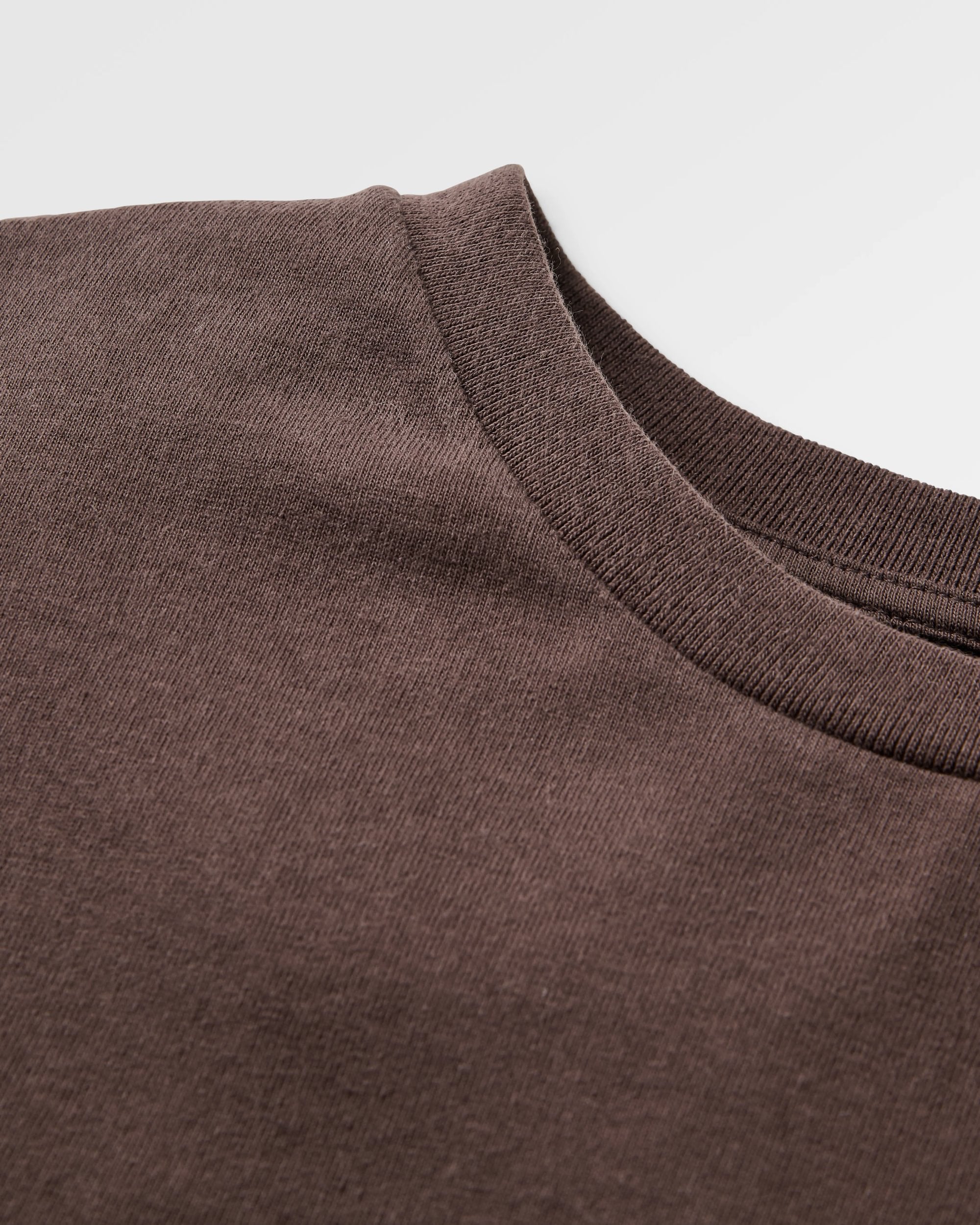 Escapism Recycled LS T-Shirt - Espresso - Flatlay