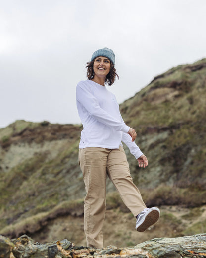 Penida Recycled Cotton LS T-Shirt - White - Lifestyle