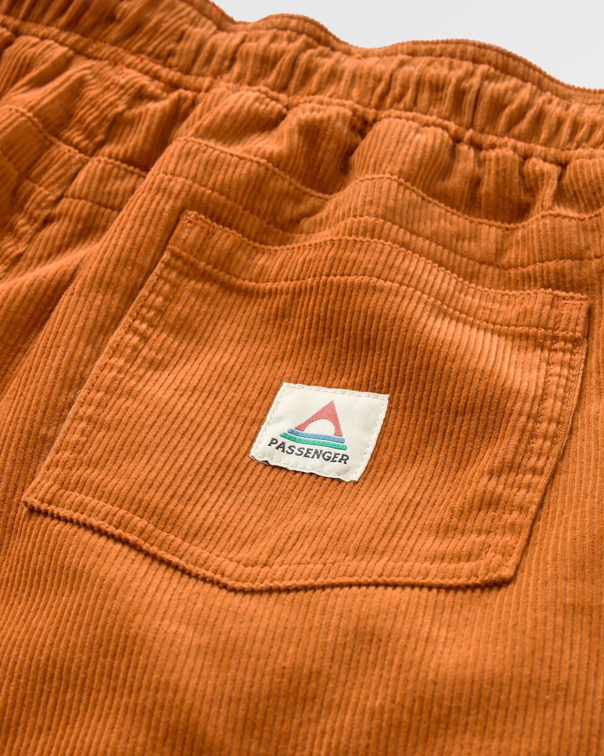 Drifter Cord Short - Sunset Orange - Flatlay