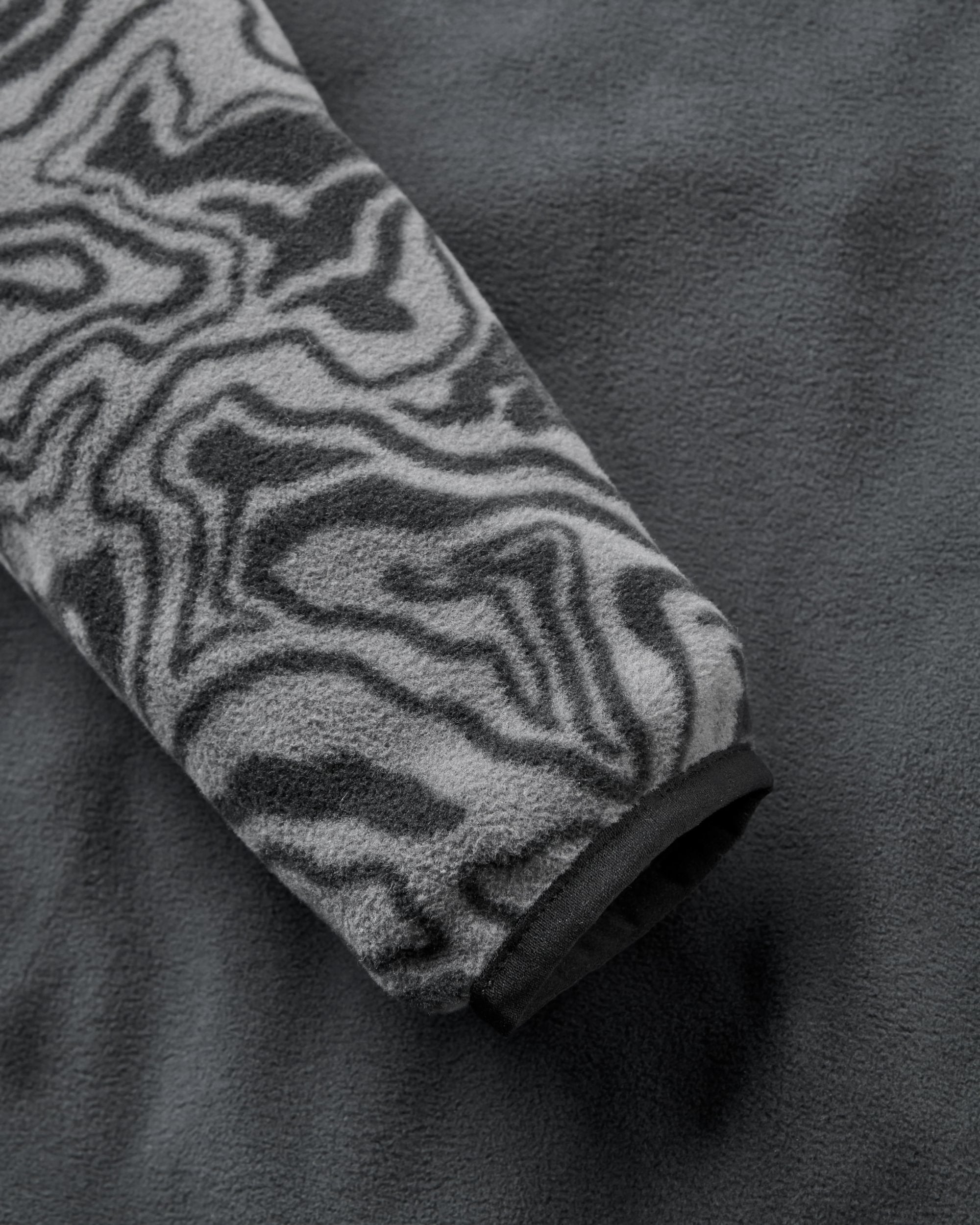 Set Off Polartec® 1/4 Zip Fleece - Strata Swirl Black - Flatlay