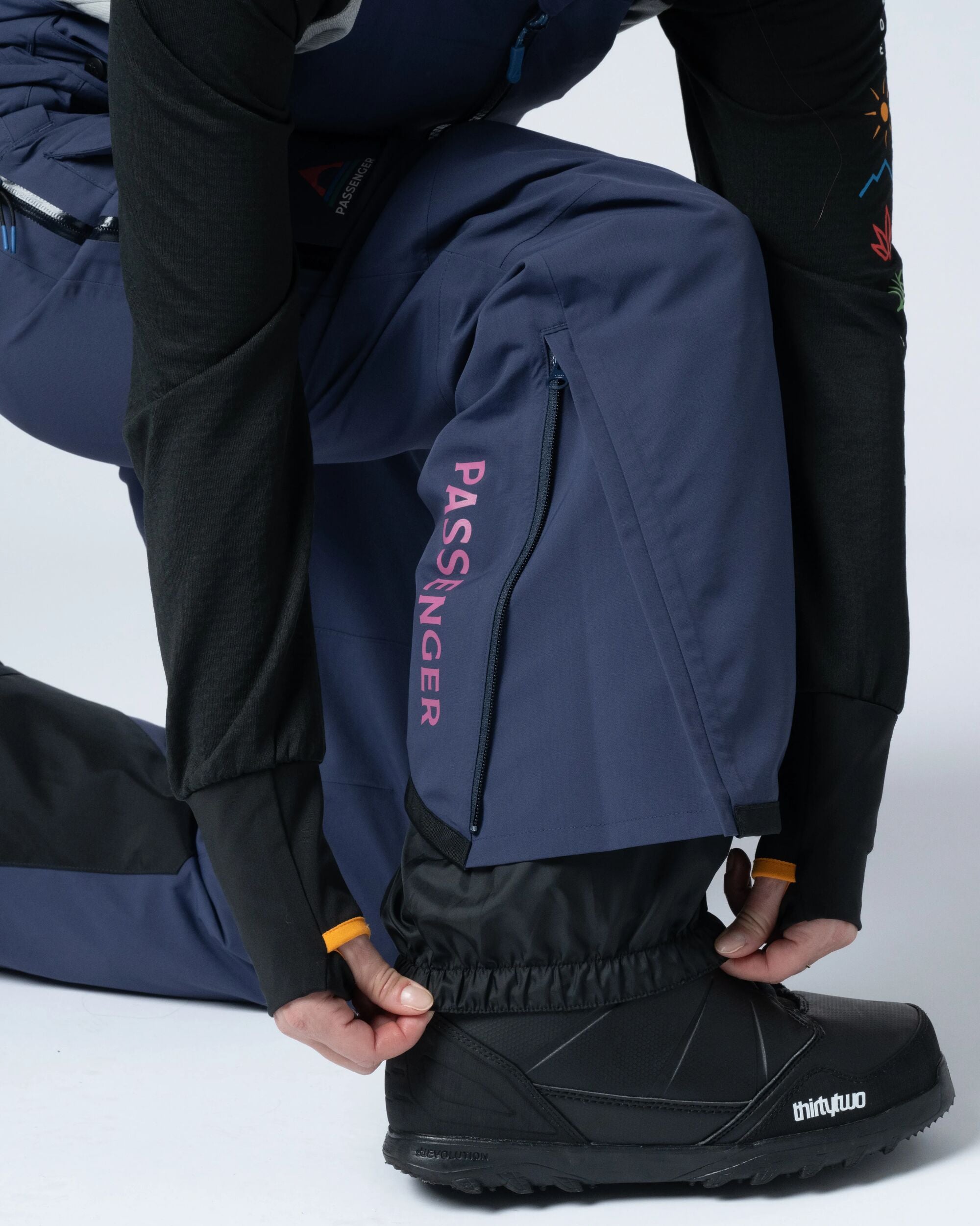 Snowscape Women's Recycled Bibpant - Rich Navy - Flatlay