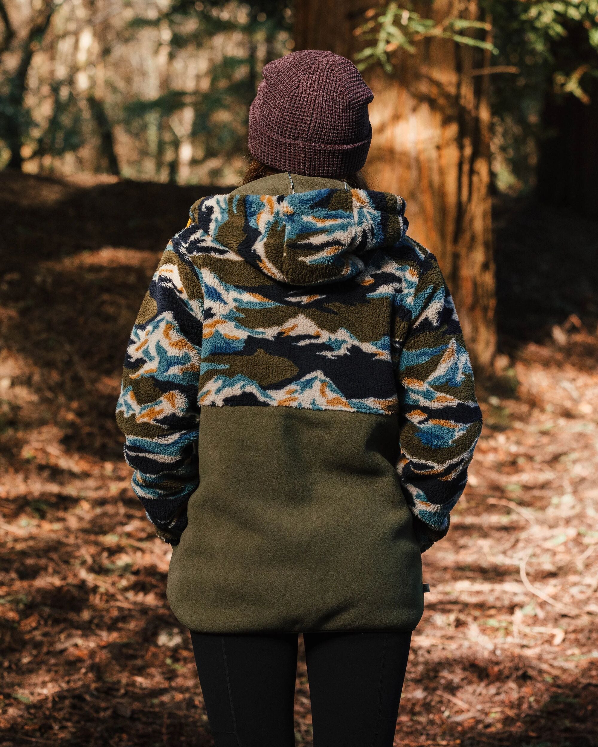 Nestling Recycled Polar-Lined Sherpa Fleece - Mount Scenic Khaki - Lifestyle