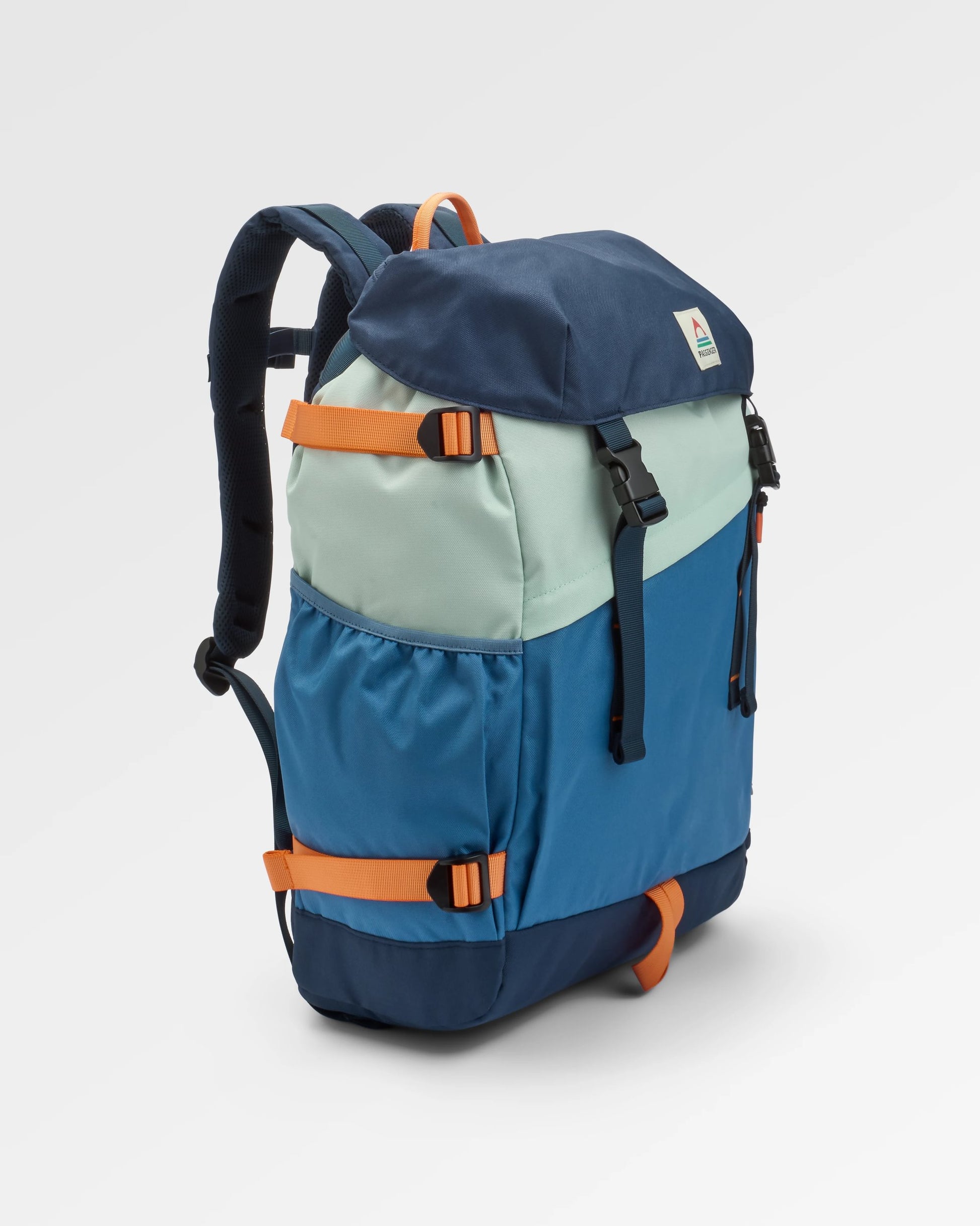 Boondocker Recycled 32L Backpack - Rich Navy/Surf Spray/Moonlight Blue