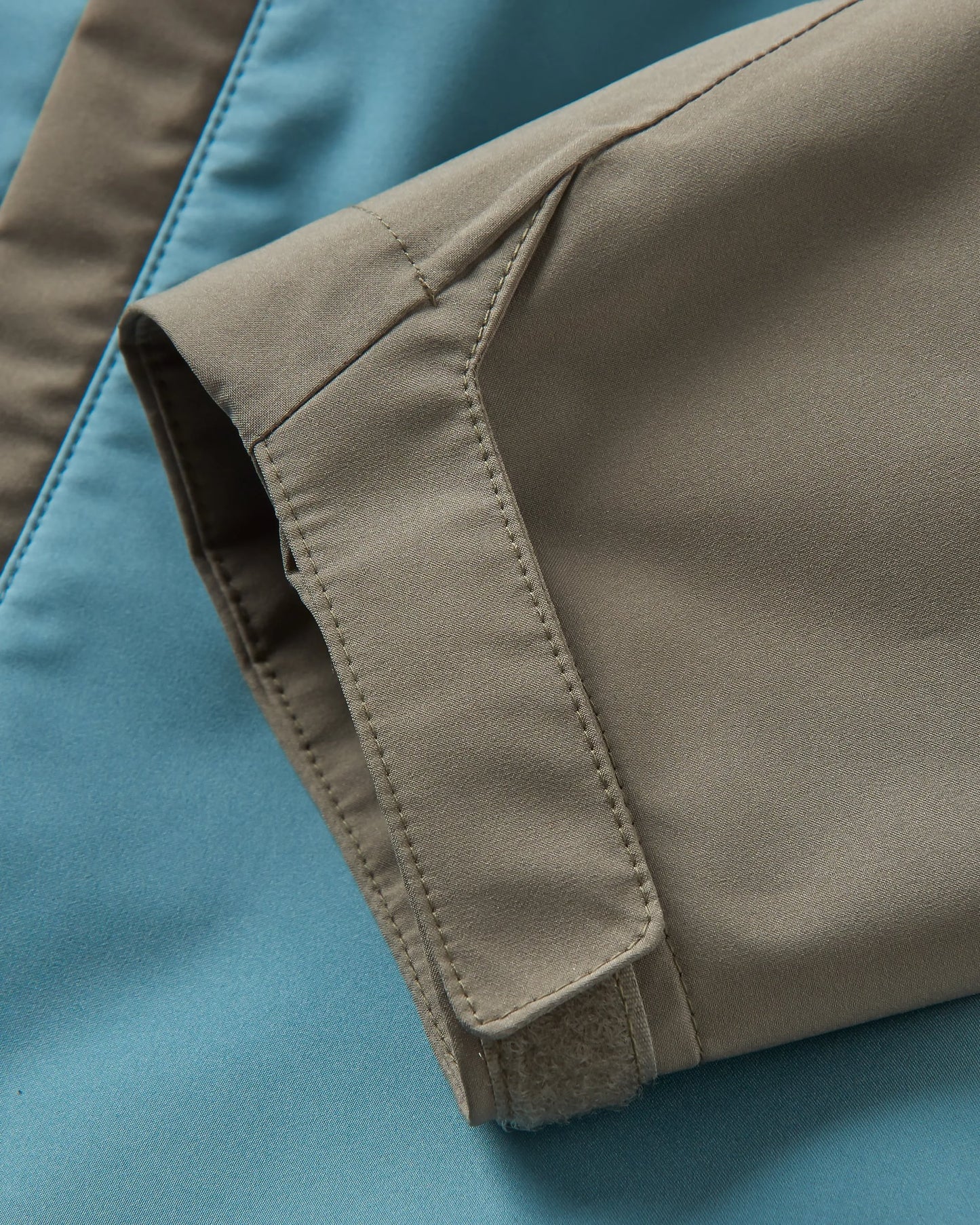Downpour Recycled Waterproof Jacket - Tidal Blue/Arctic/Dusty Olive - Flatlay