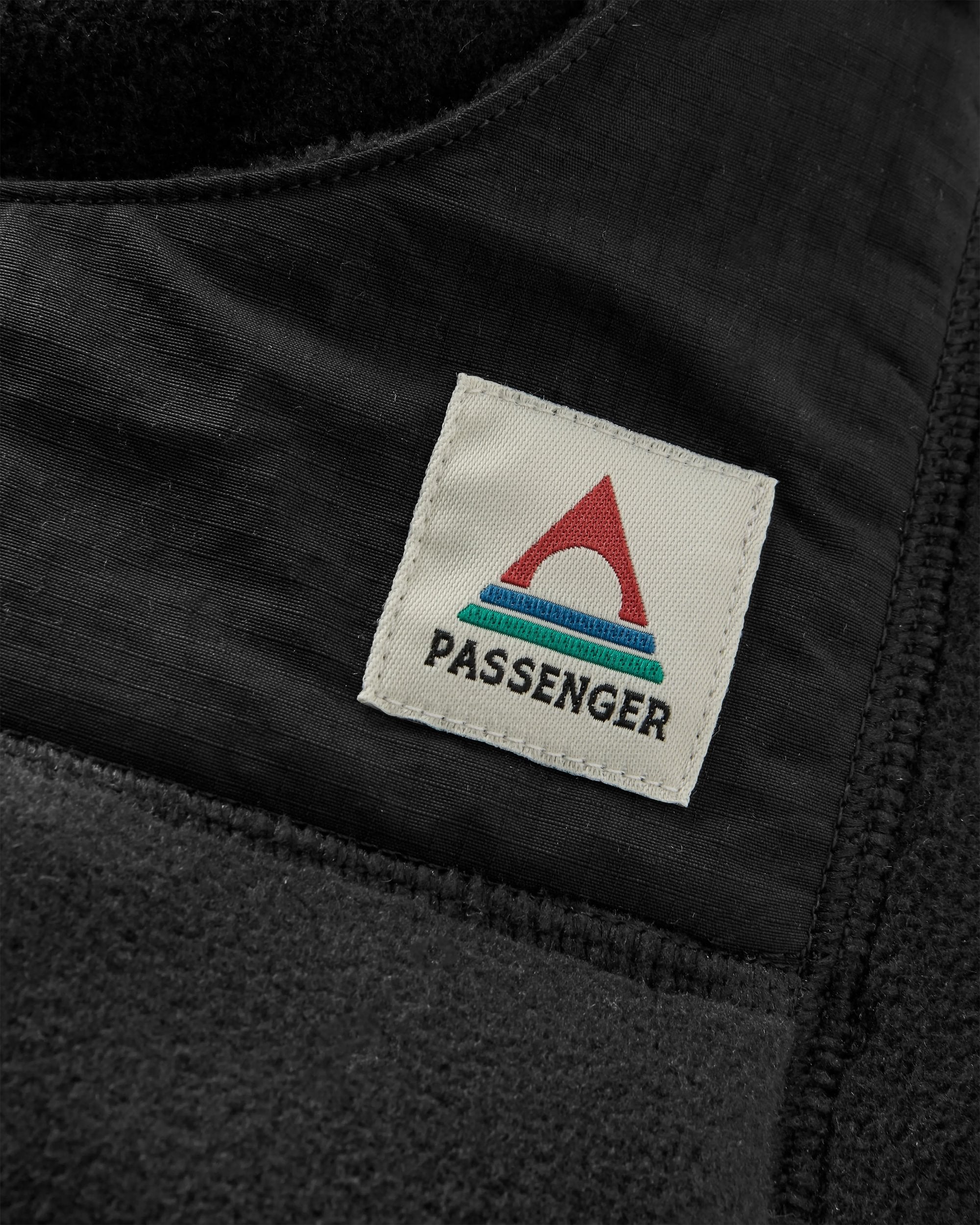 Snow Lodge Polartec® Hood - Black - Flatlay