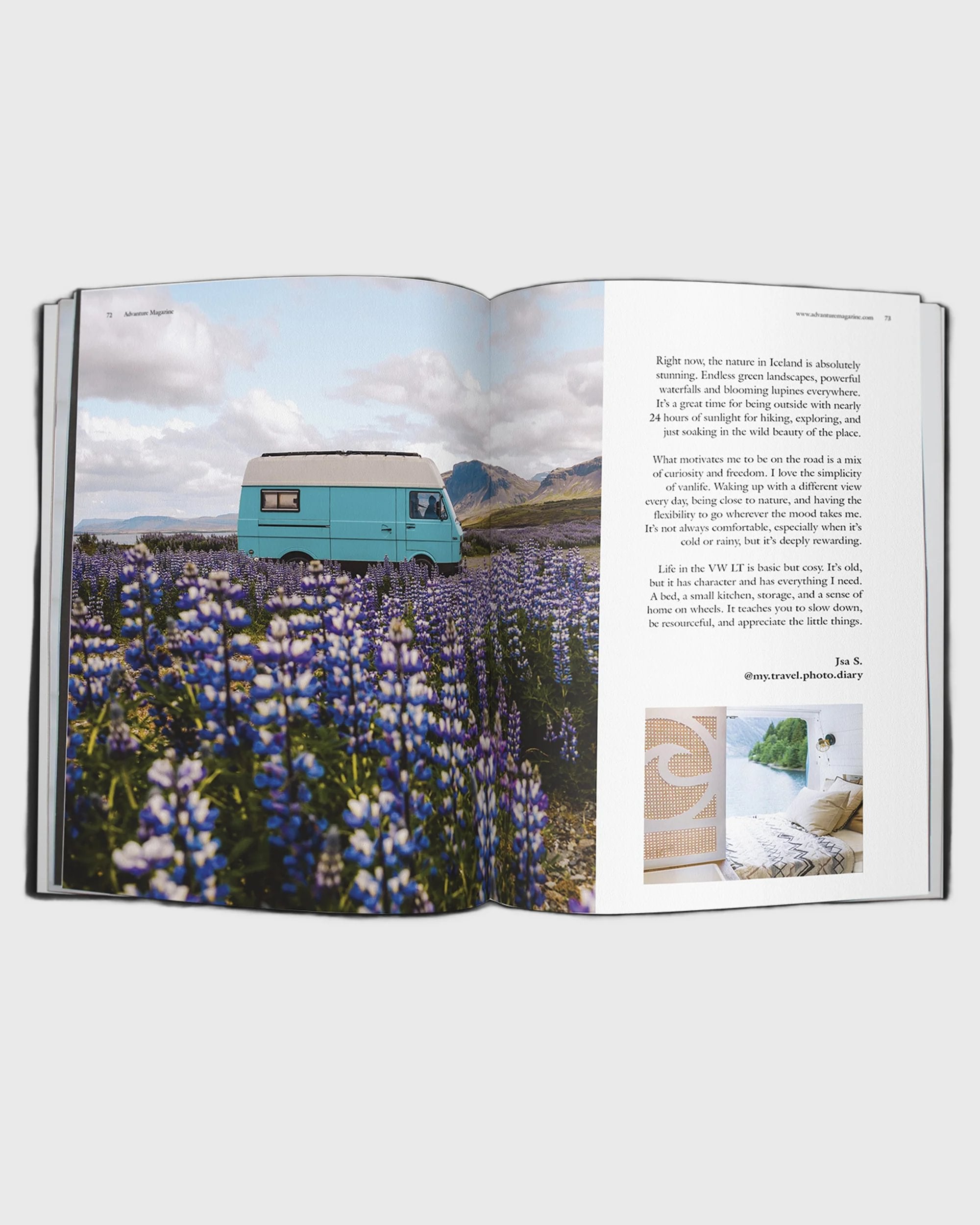 Advanture Magazine Issue 14 - Flatlay