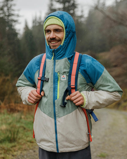 Daybreak Lightweight Recycled Thermore® Insulated Jacket - Pistachio/Blue Steel - Lifestyle