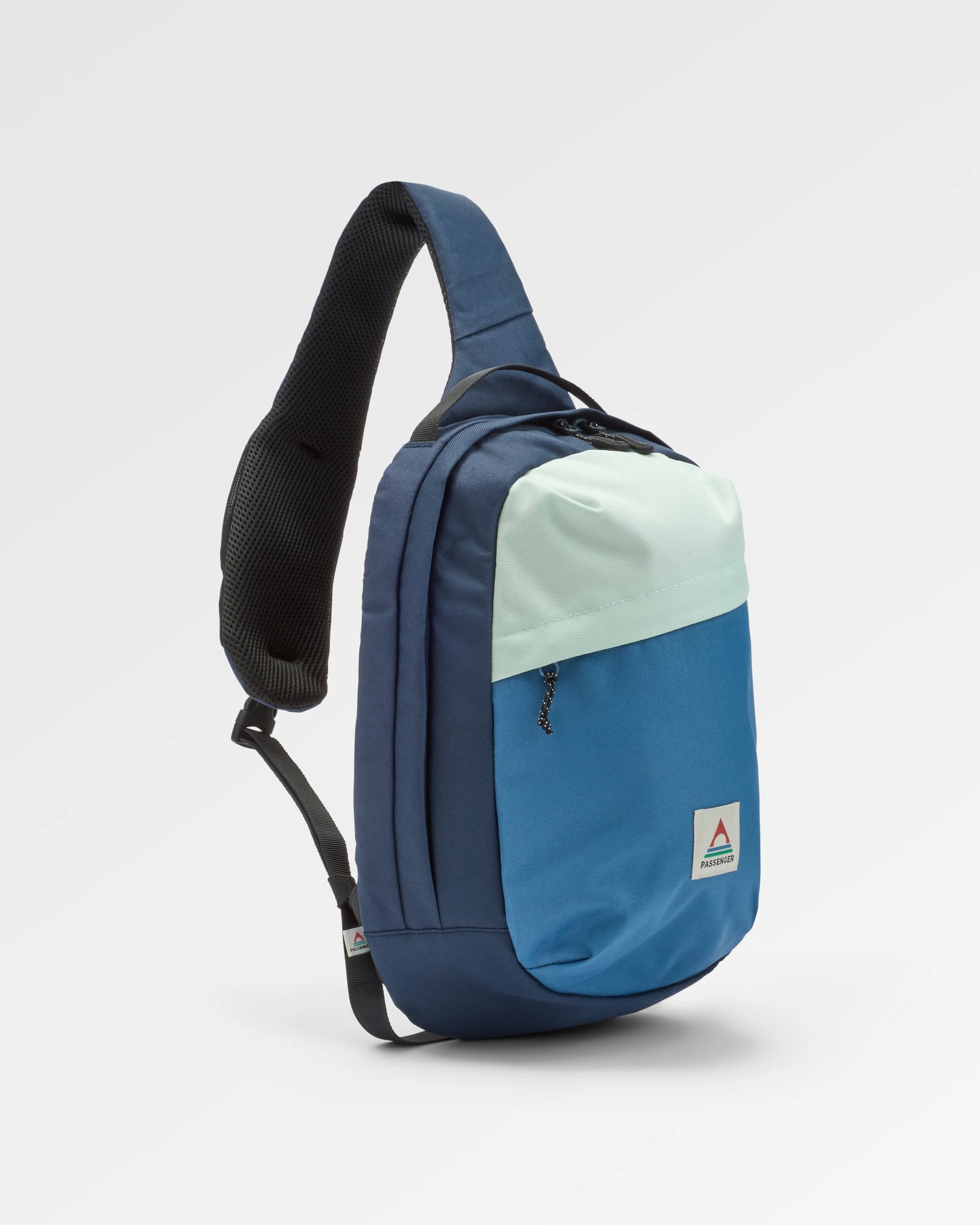 Boondocker Recycled Sling 8L - Rich Navy/Surf Spray/Moonlight Blue - Flatlay