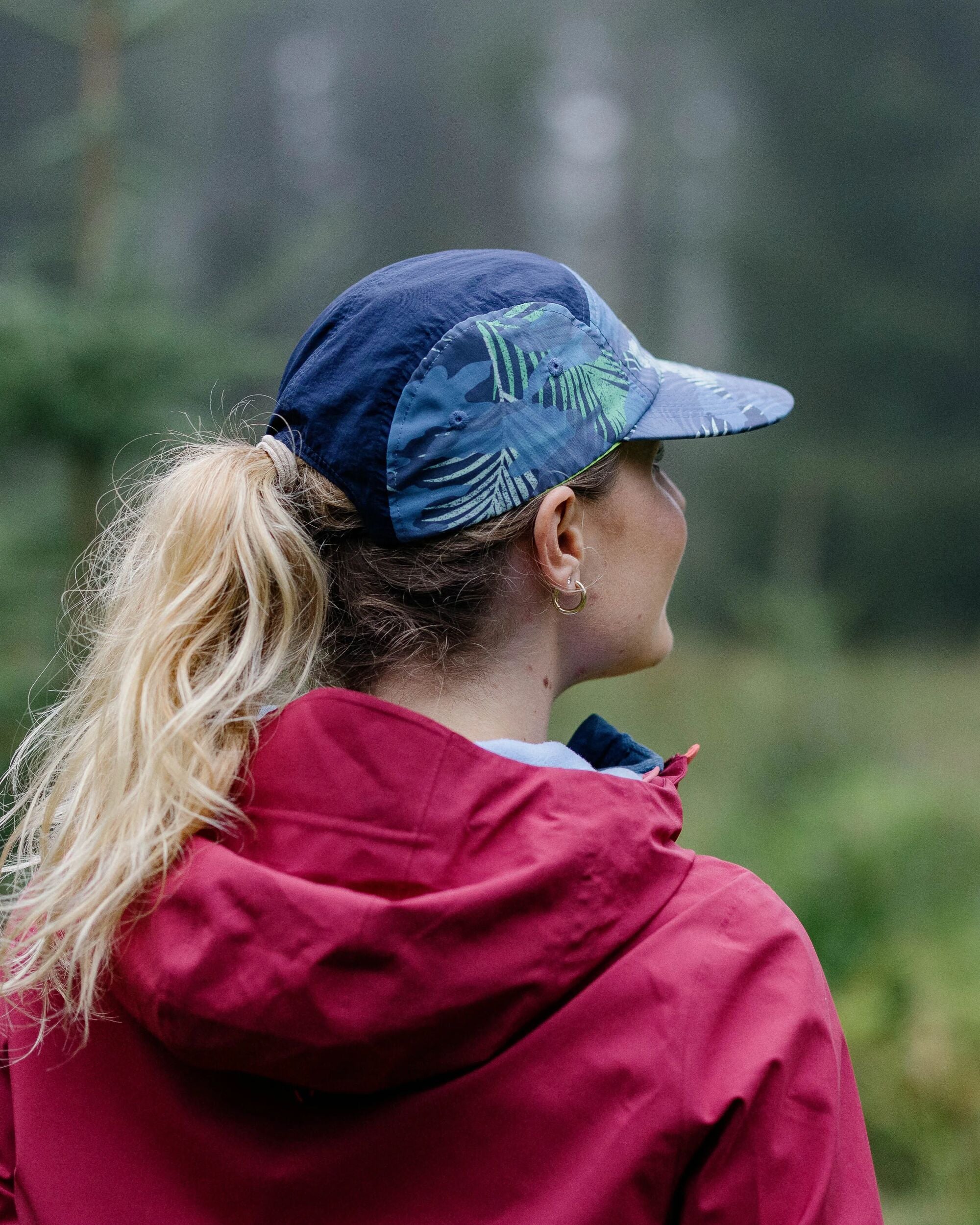 Emerge 5 Panel Trail Cap - Palm Camo Moonlight - Lifestyle - Female