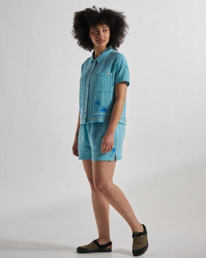 Waveney Short Sleeve Shirt - Retro Blue  - Studio Model