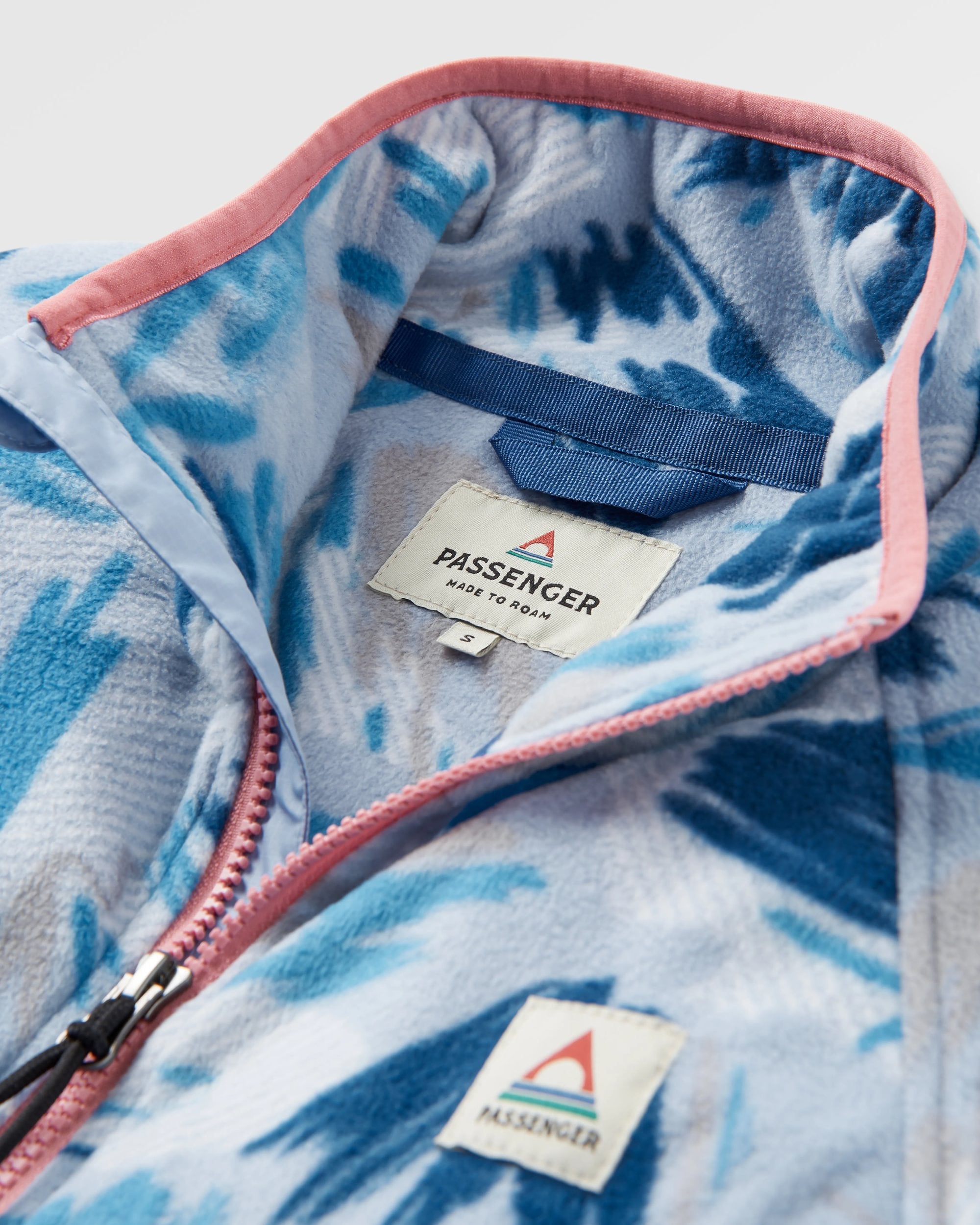 Sorrel Recycled Polar Fleece - Abstract Mountain Blue Fog - Flatlay