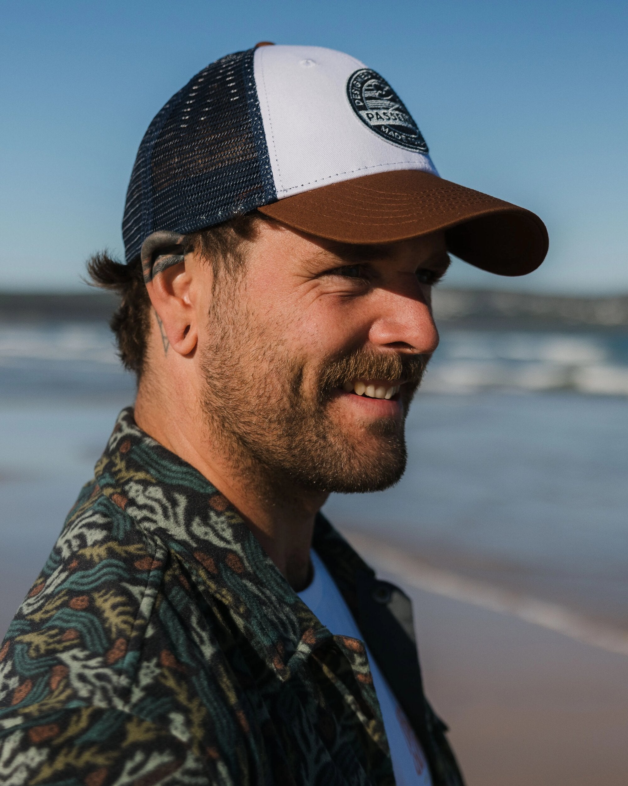 Odyssey Mesh Snapback Cap - Rich Navy/Rubber - Lifestyle - Male